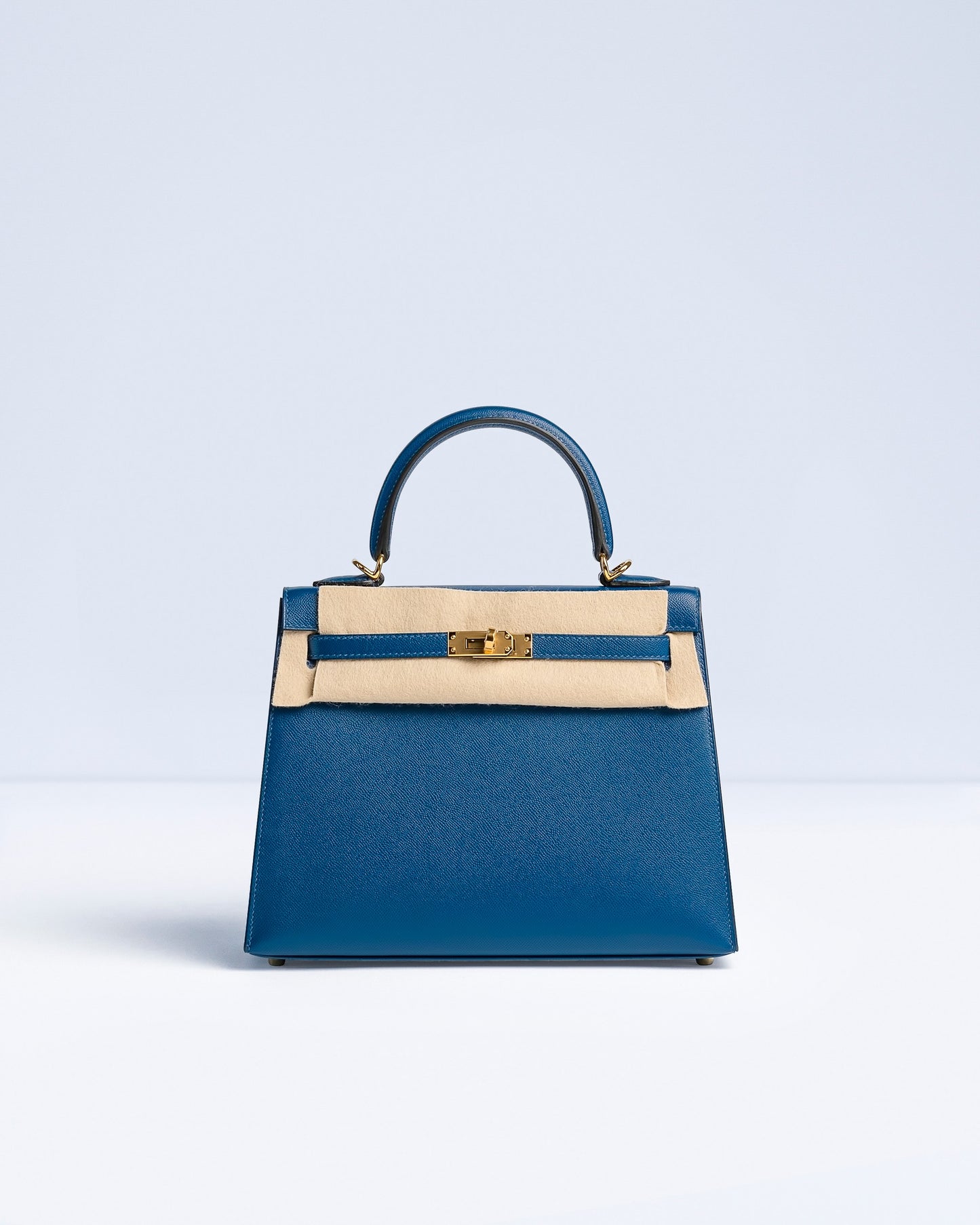 Kelly 25 Sellier Deep Bleu Veau Madame with Gold Hardware