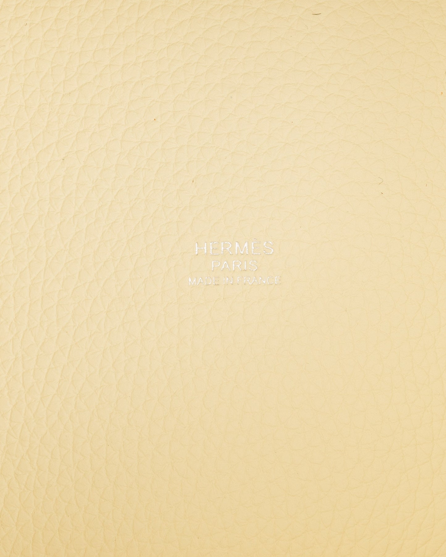Picotin 18 Jaune Milton in Taurillon Clemence Leather with Palladium Hardware