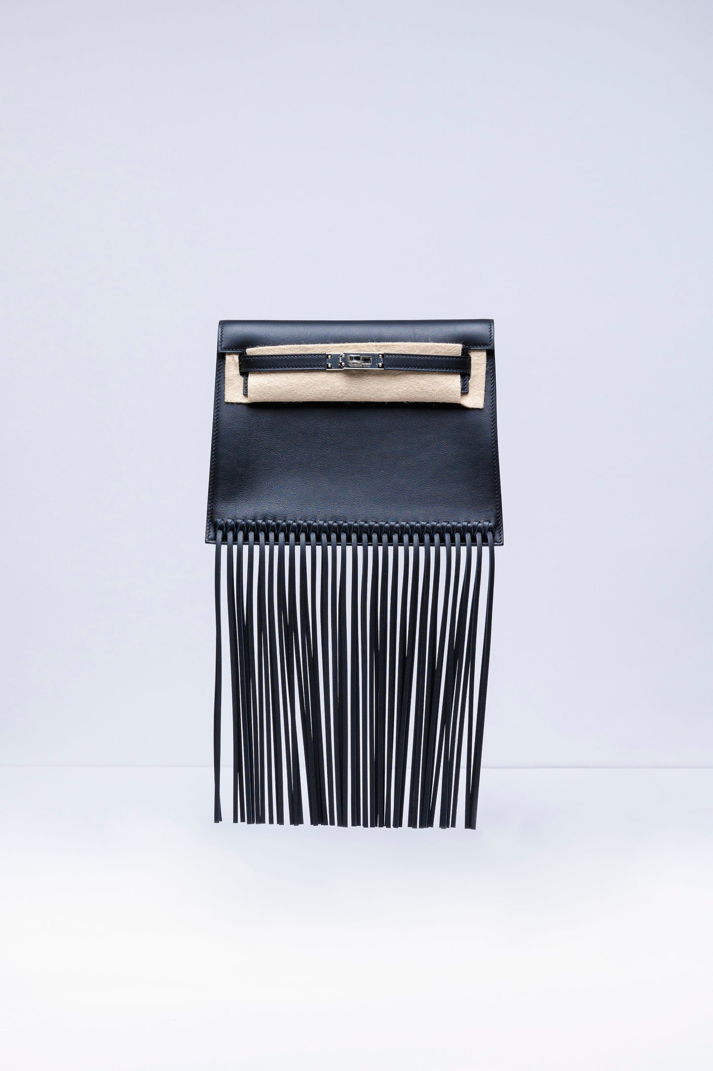 Kelly Danse Limited Edition Anate Noir Swift with Palladium Hardware