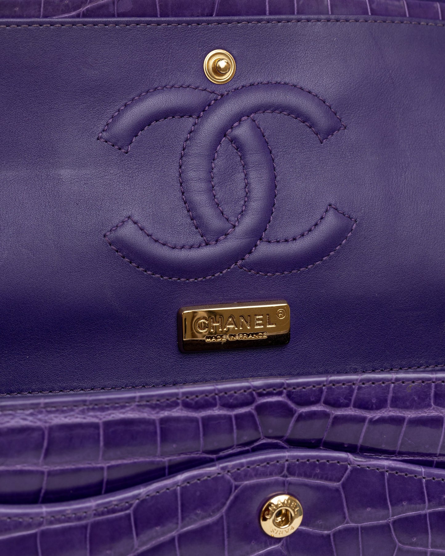 Chanel Medium Flap Bag in Purple Alligator leather