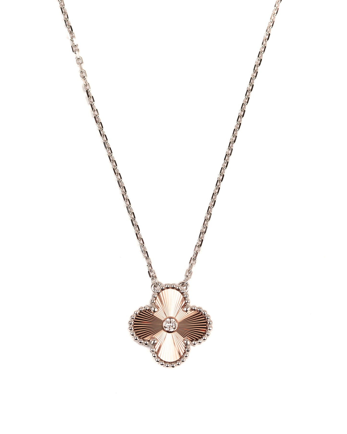 Van Cleef & Arpels 2024 Holiday Pendant