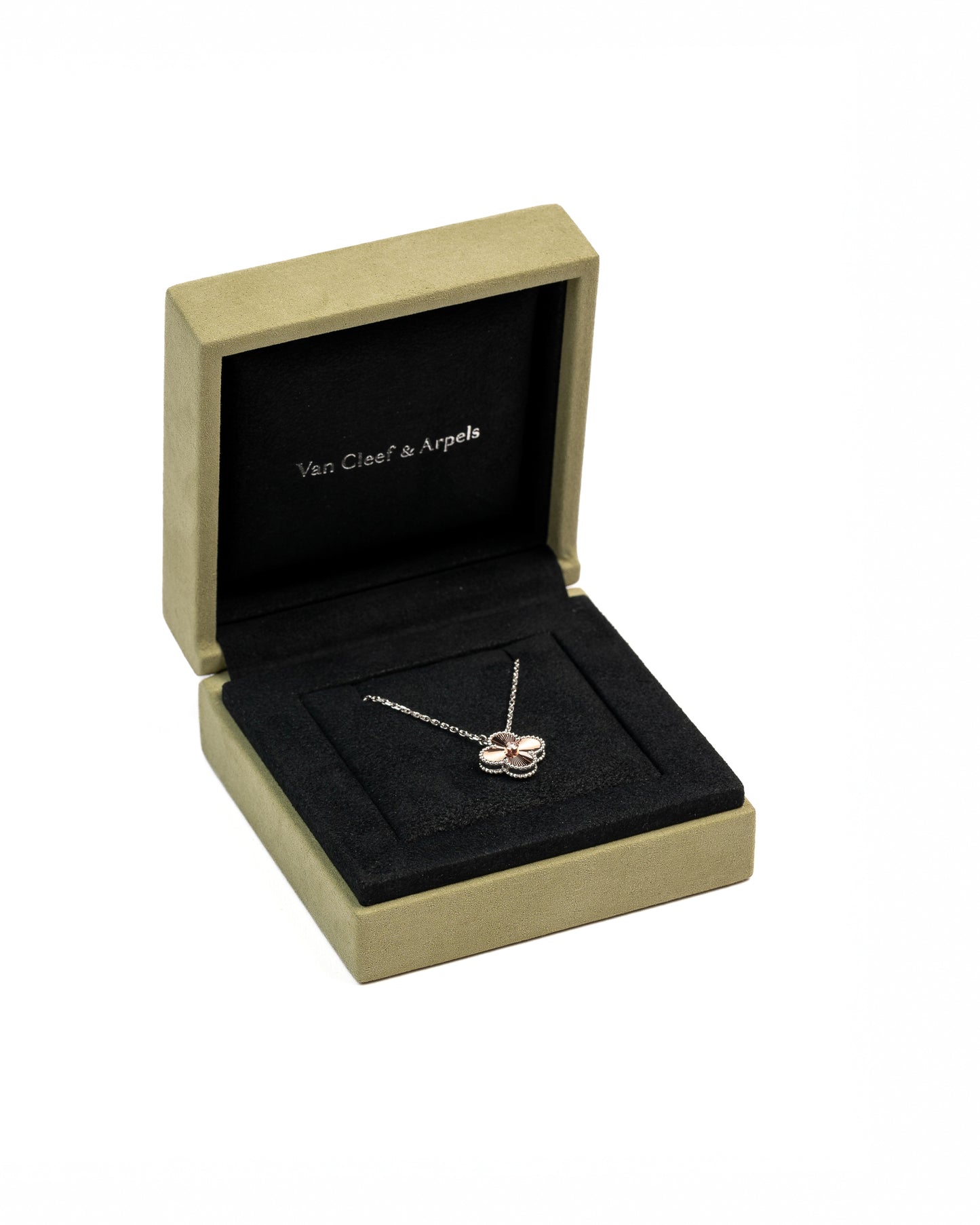 Van Cleef & Arpels 2024 Holiday Pendant