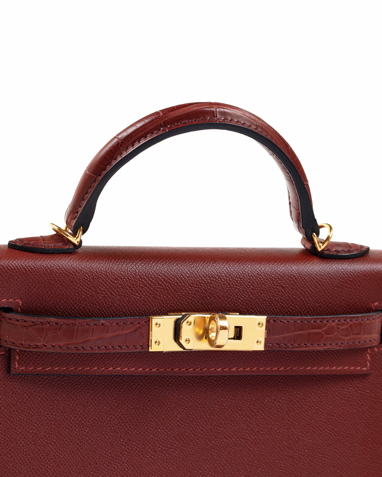 Kelly 20 Sellier Rouge H in Veau Madame Leather and Matte Alligator Touch with Gold Hardware