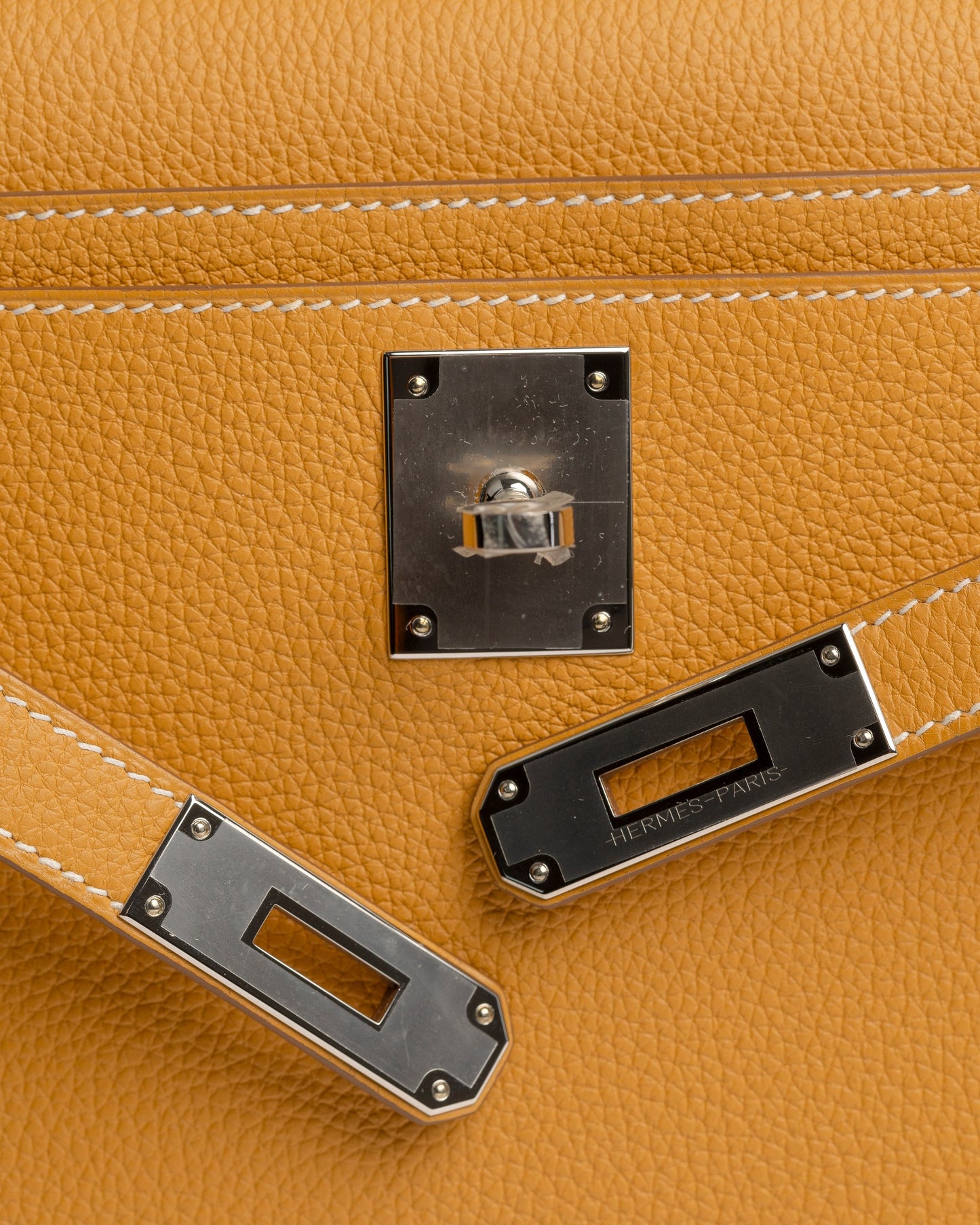 Hermès Kelly Dépêches in Naturel Sable Togo Leather with Palladium Hardware