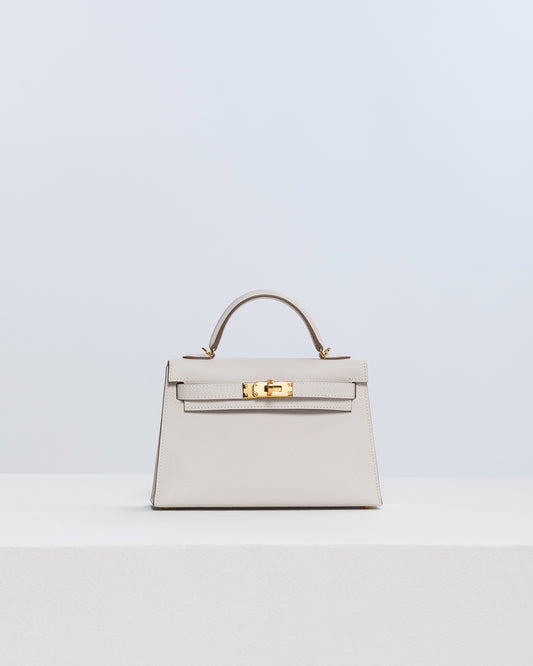 Kelly 20 Gris Pale in Epsom leather with Gold Hardware