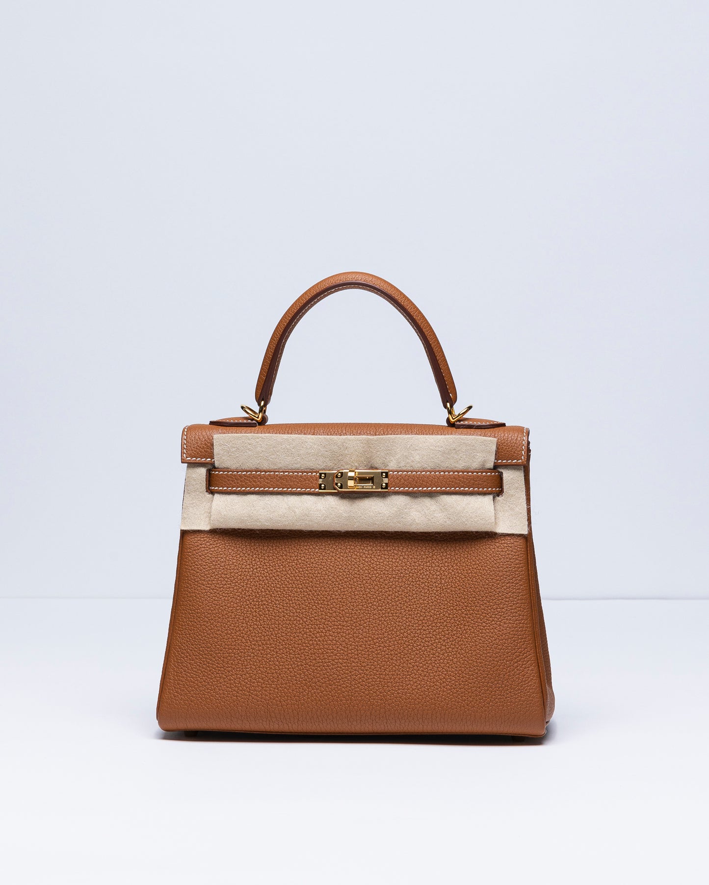 Kelly 25 Gold Togo Leather with Gold Hardware