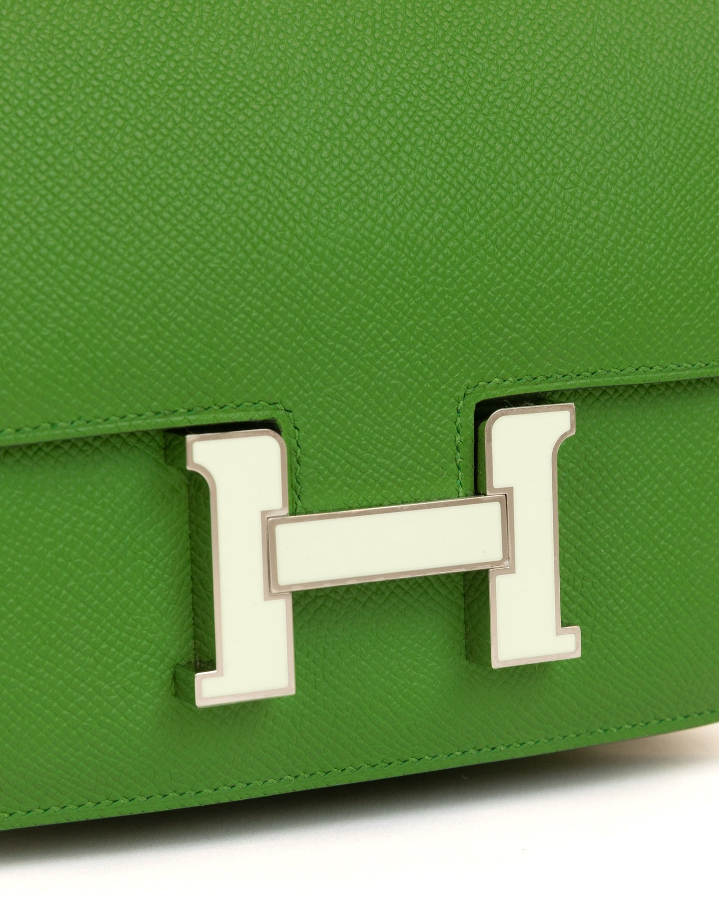 Constance 18 Vert Yucca in Epsom Leather with Vert Fizz Hardware