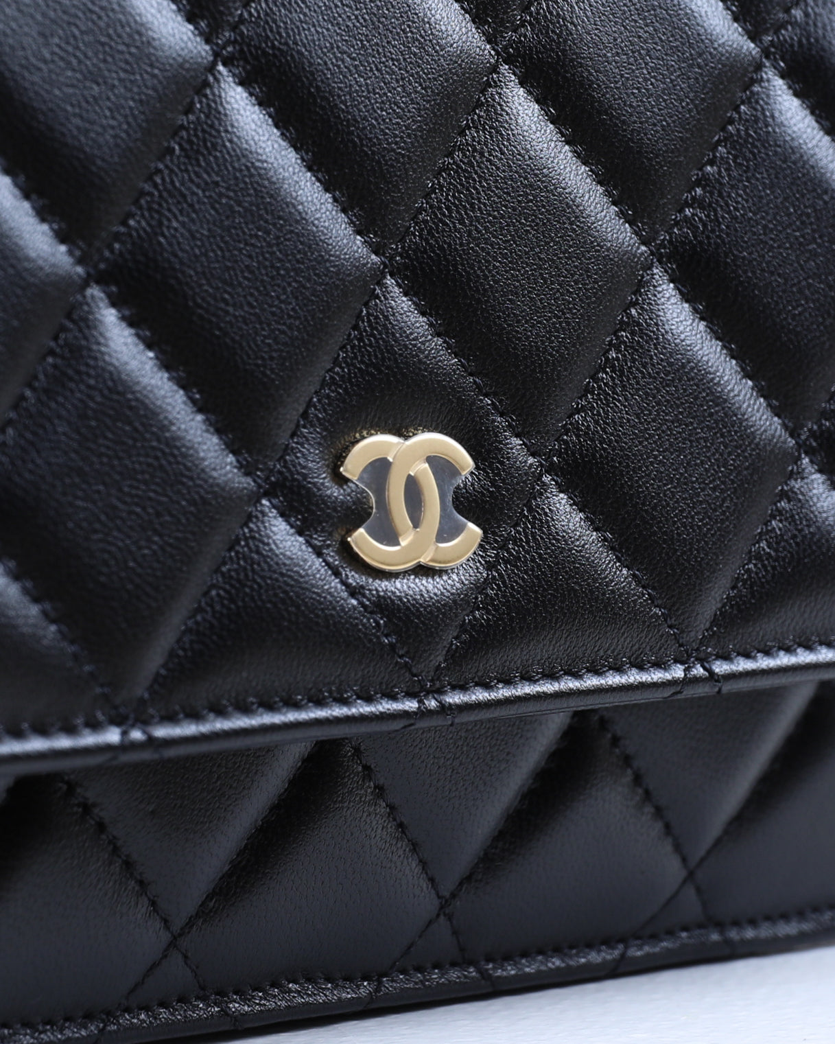 Chanel Classic Lambskin Wallet On Chain with Gold Hardware