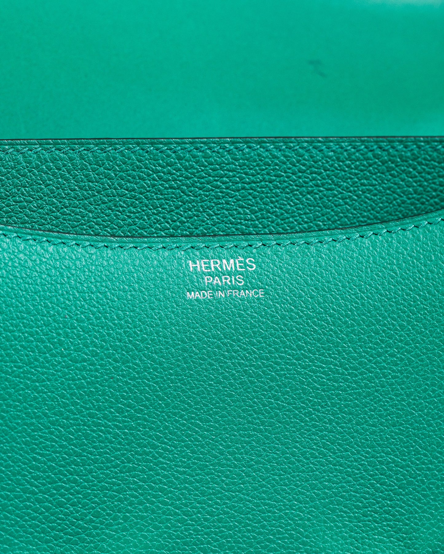 Constance 24 Vert Vertigo in Evercolour leather with Palladium Hardware