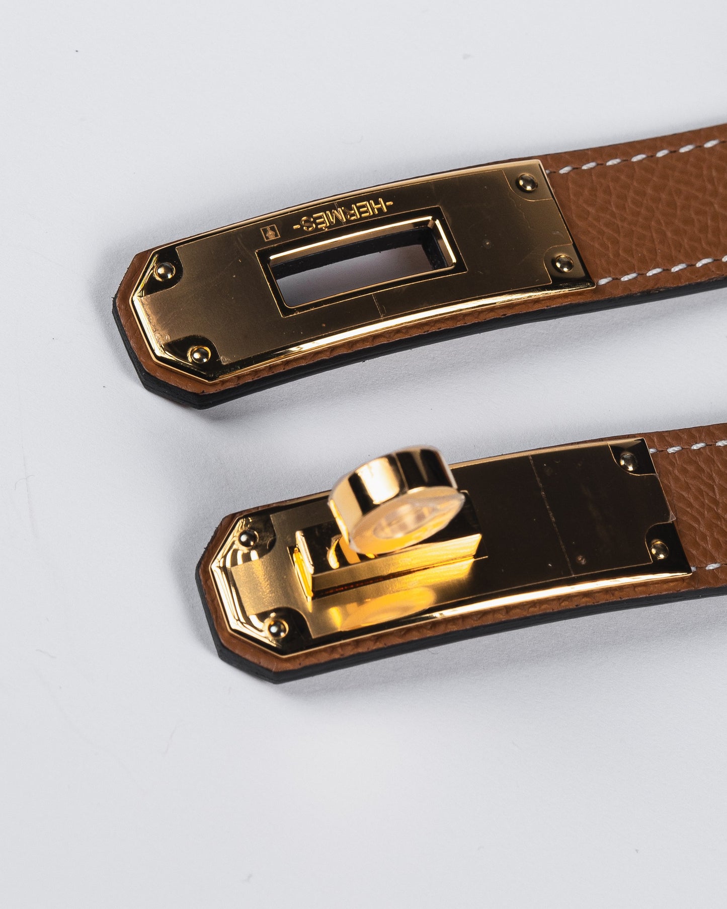 Kelly Belt Gold in Epsom leather with Gold Hardware