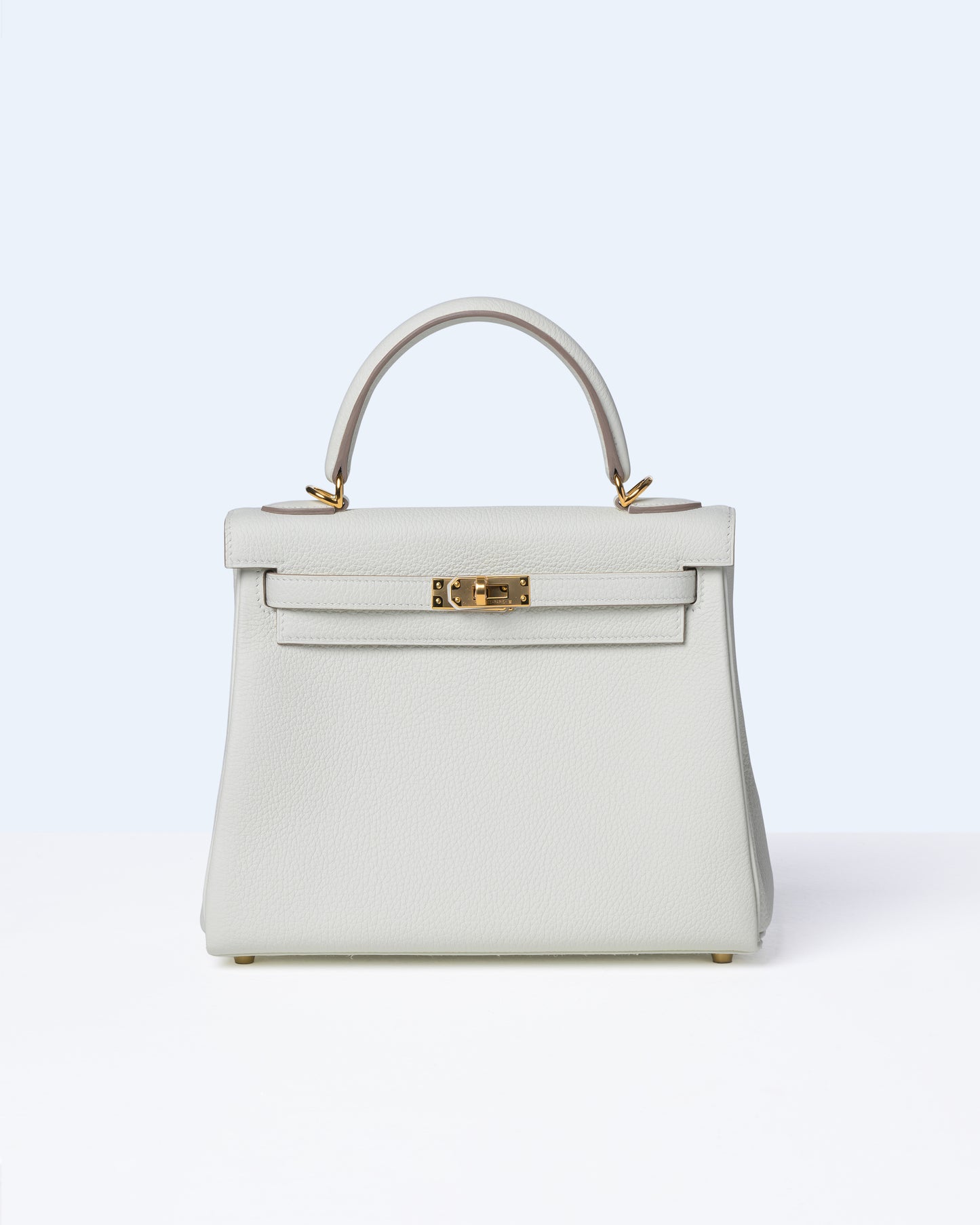 Kelly 25 Mushroom in Togo Leather with Gold Hardware