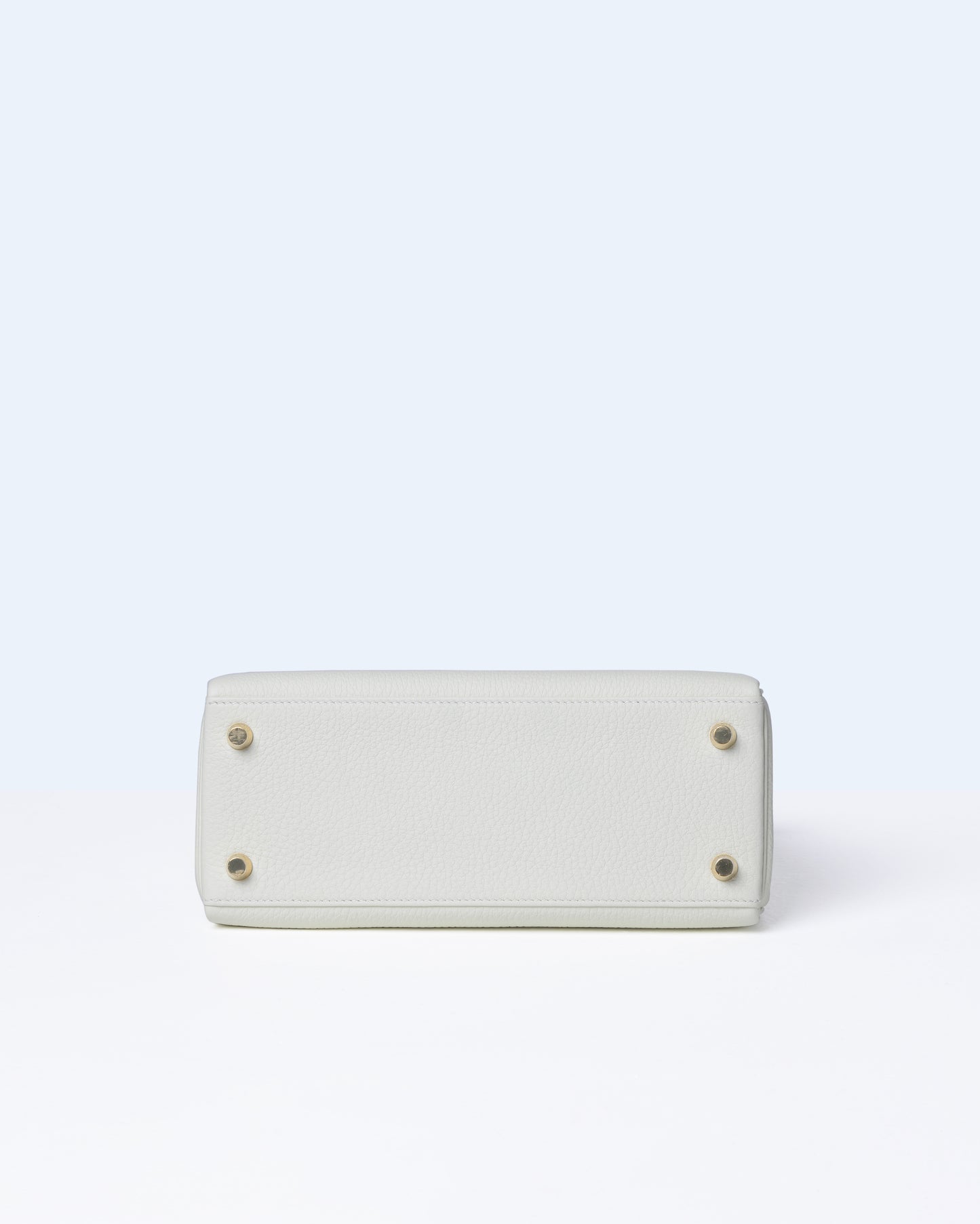 Kelly 25 Mushroom in Togo Leather with Gold Hardware