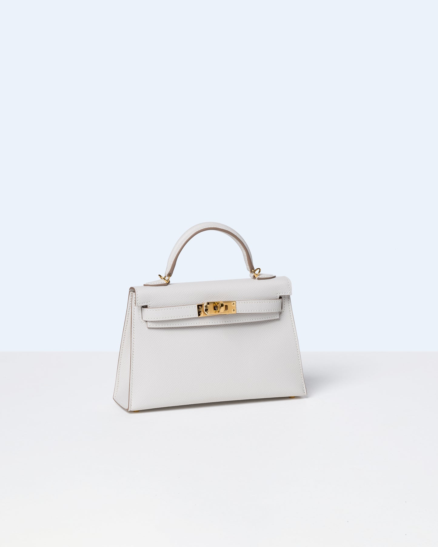 Kelly 20 Nata in Epsom Leather with Gold Hardware