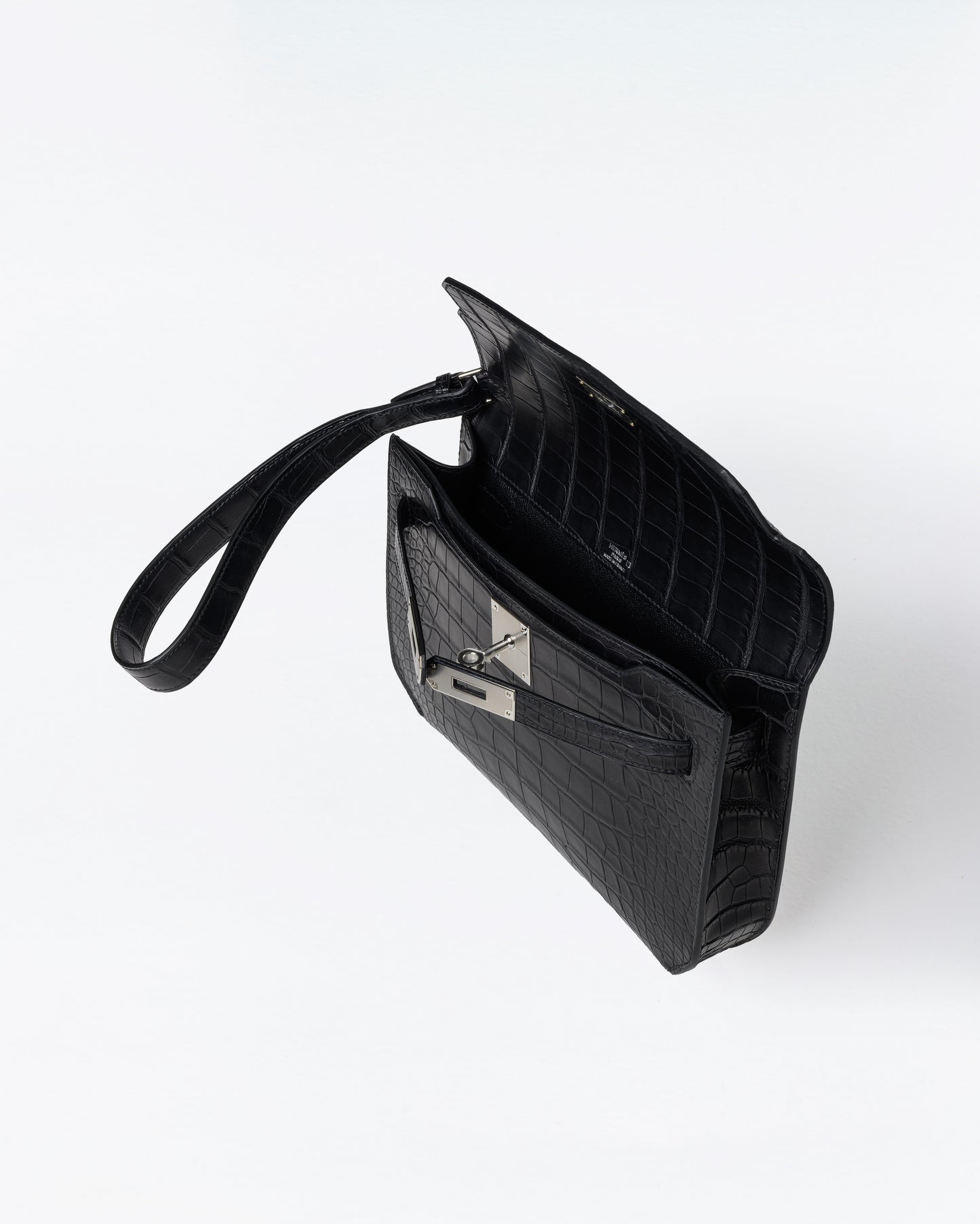 Kelly Depeches 25 Black in Matte Alligator with Palladium Hardware