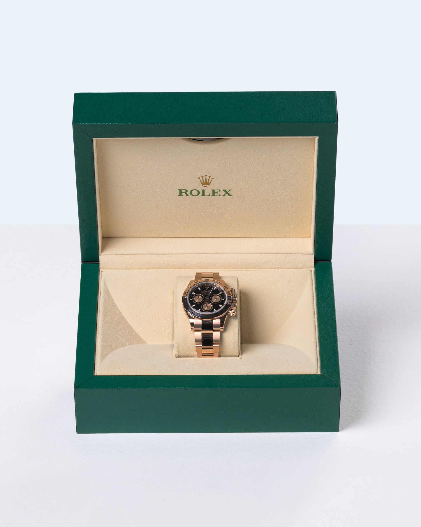 Rolex Cosmograph Daytona Oyster 40mm Everose Gold with Black Dial