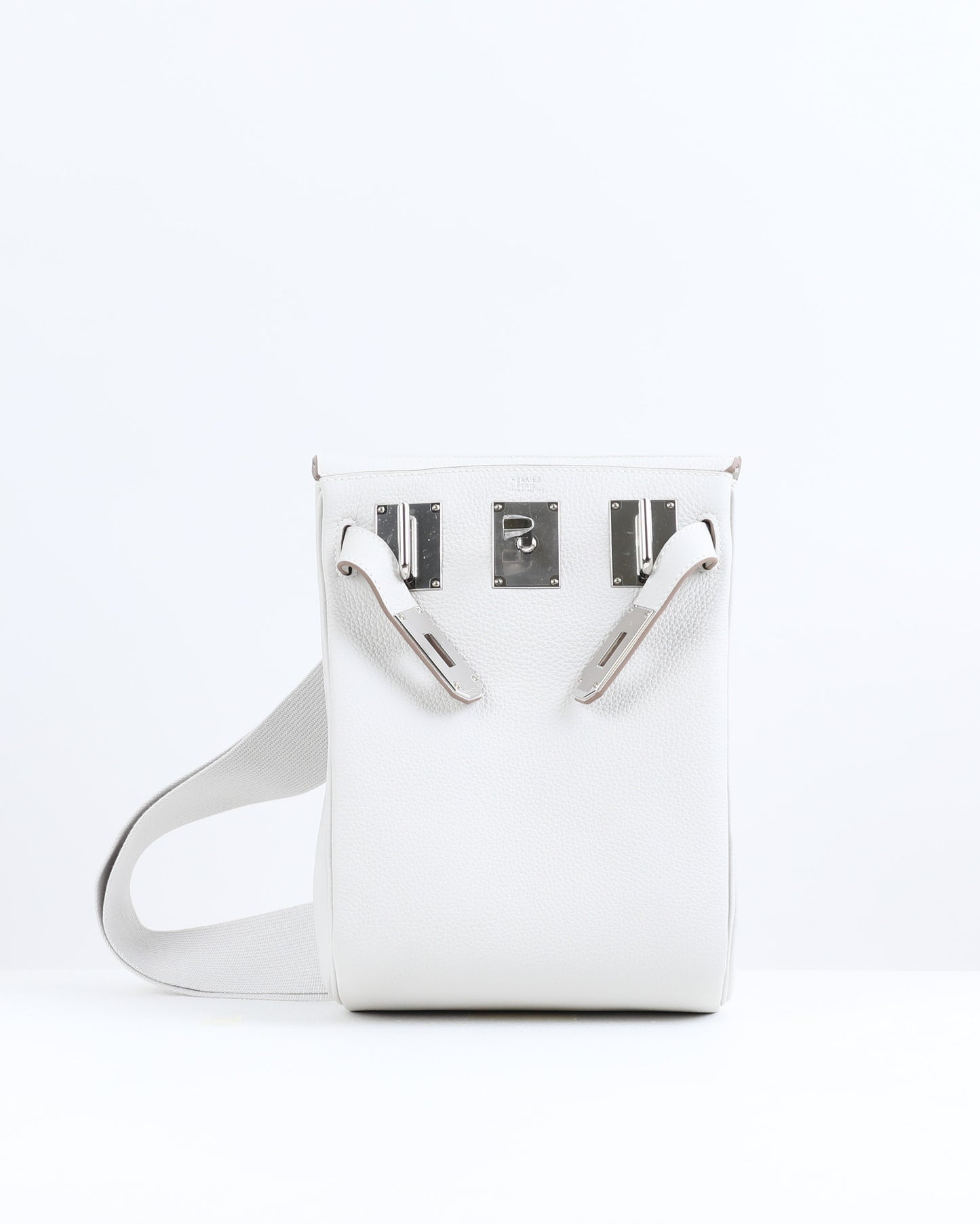 Hac a Dos PM Backpack Gris Perle in Togo Leather with Palladium Hardware