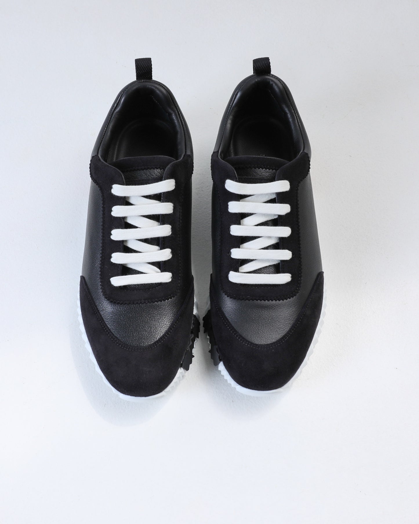 Bouncing Sneakers Black in Chevre Grainee