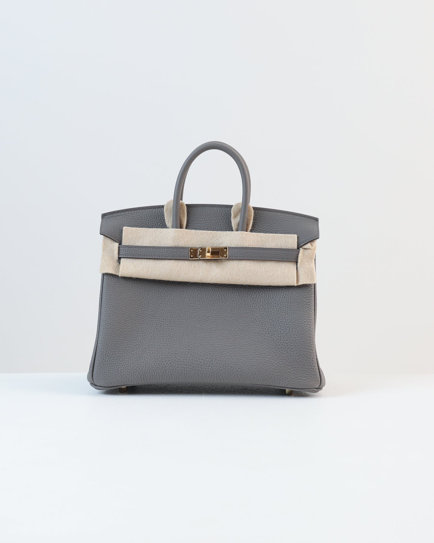 Birkin 25 Gris Etain in Togo Leather with Gold Hardware