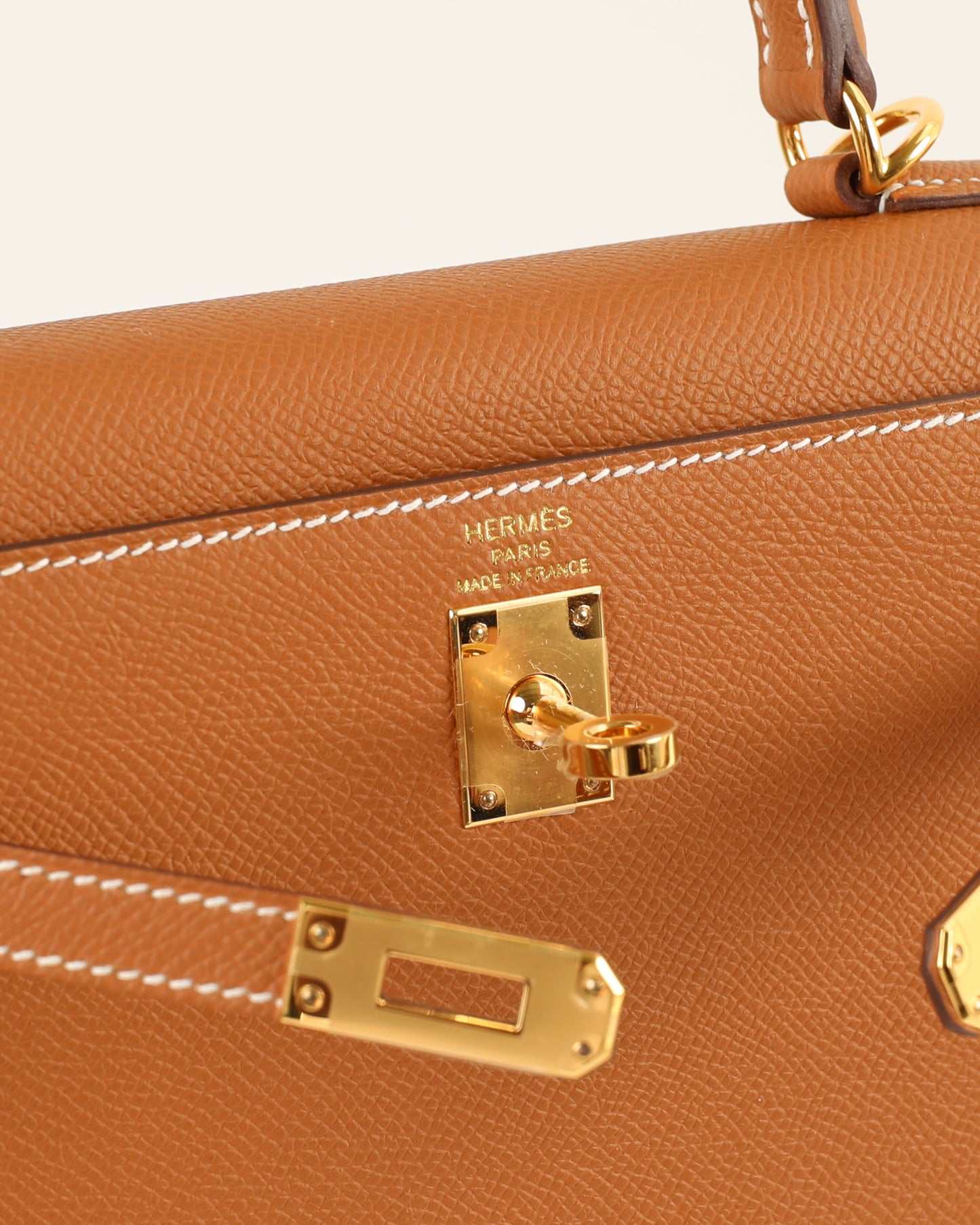Kelly 25 Gold in Epsom Leather with Gold Hardware