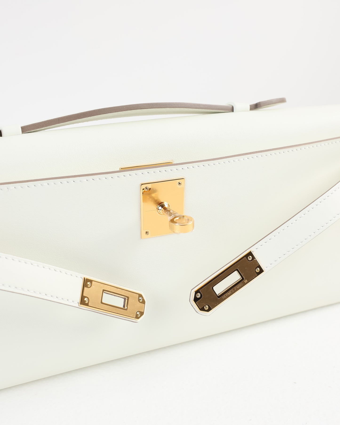 Kelly Cut Mushroom in Swift Leather with Gold Hardware
