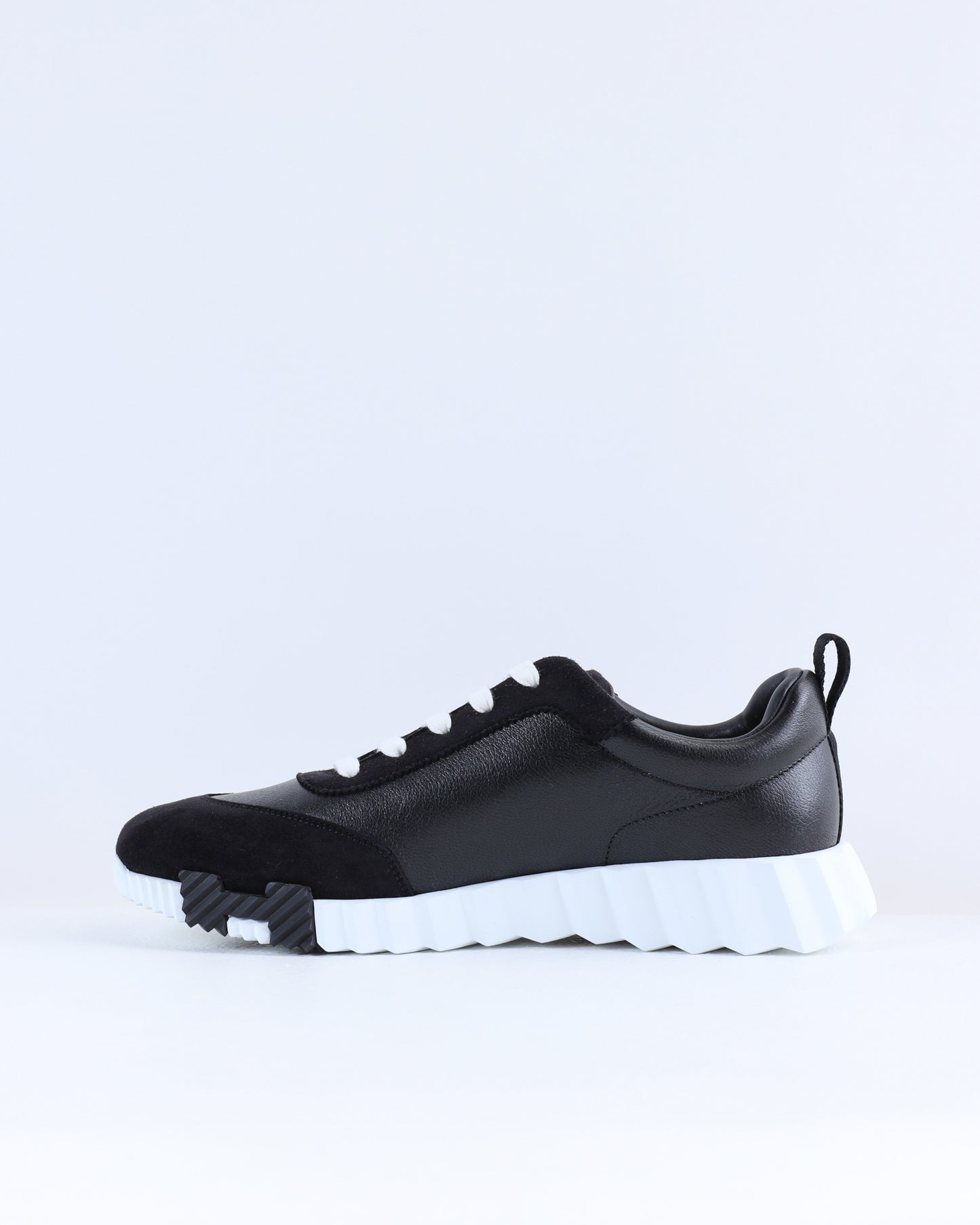 Bouncing Sneakers Black in Chevre Grainee