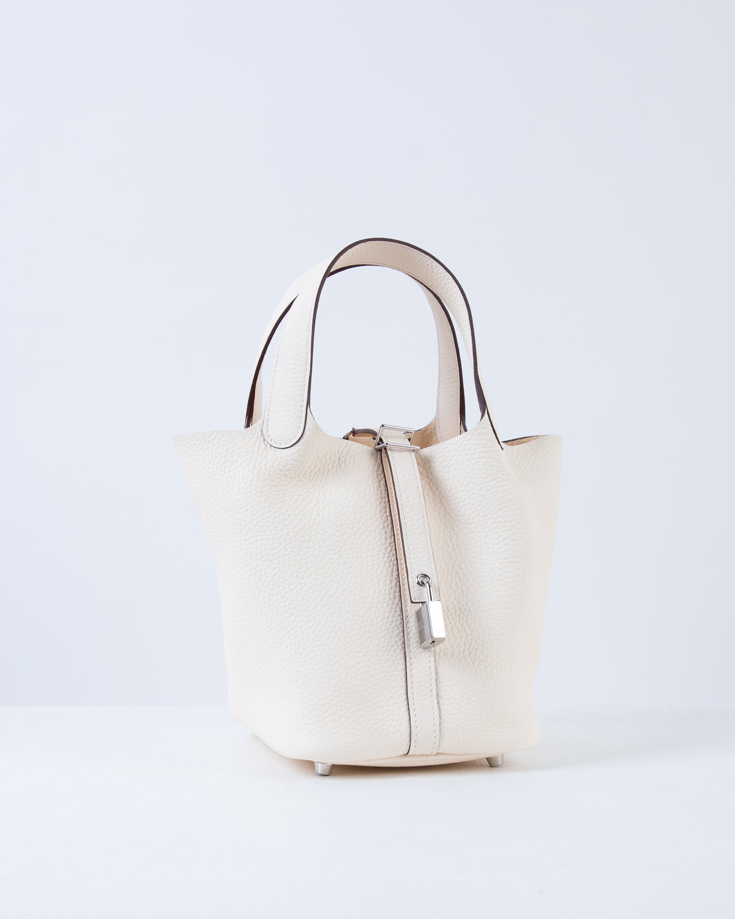 Picotin 18 Nata in Taurillon Clemence Leather with Palladium Hardware