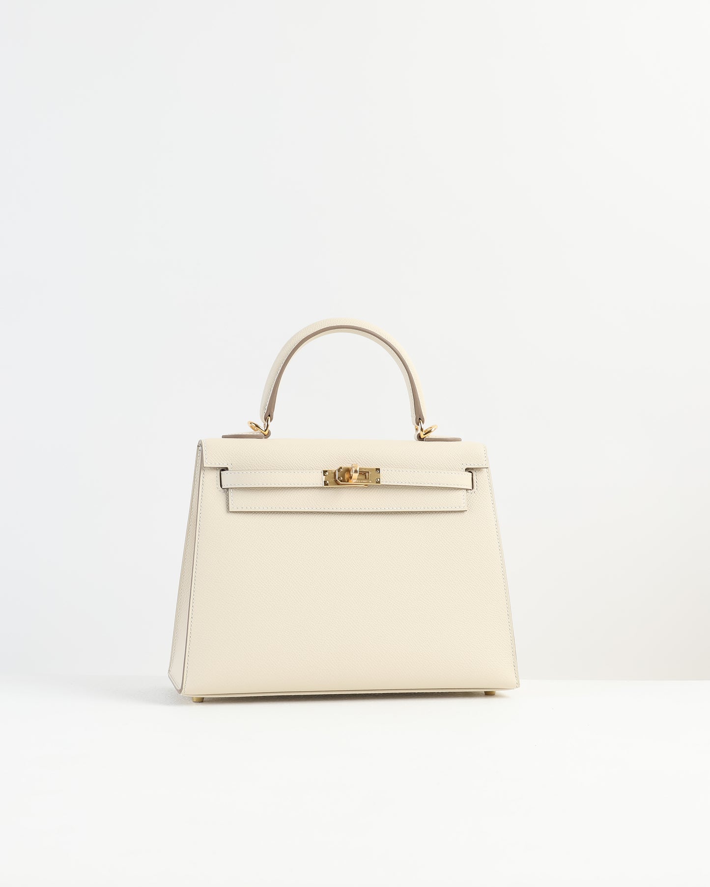 Kelly 25 Sellier Craie in Epsom Leather with Gold Hardware