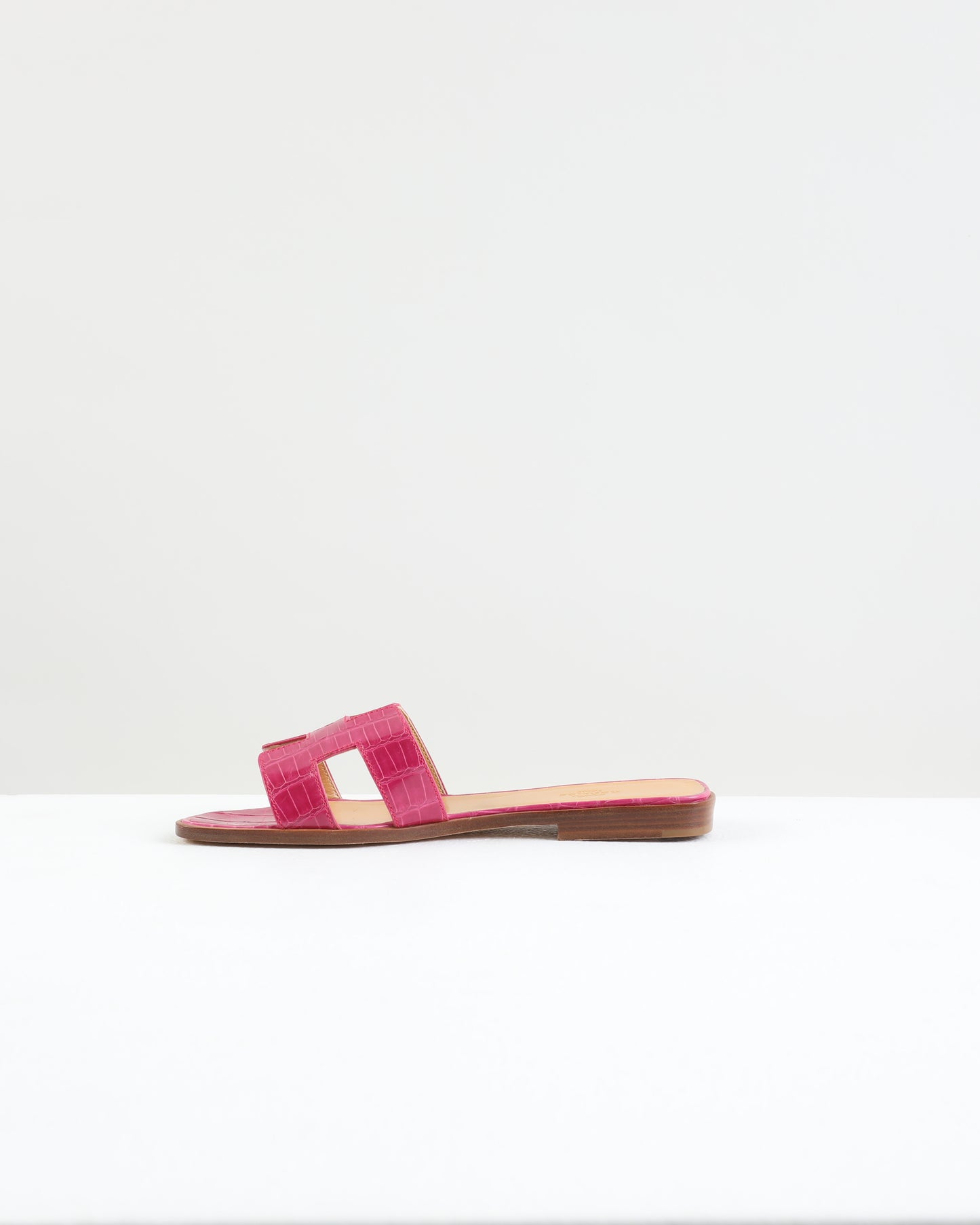 Oran Sandal in Rose Crocodile Leather