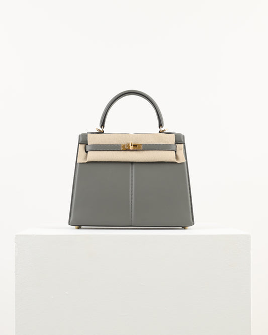 Kelly 25 Padded Etain with Gold Hardware