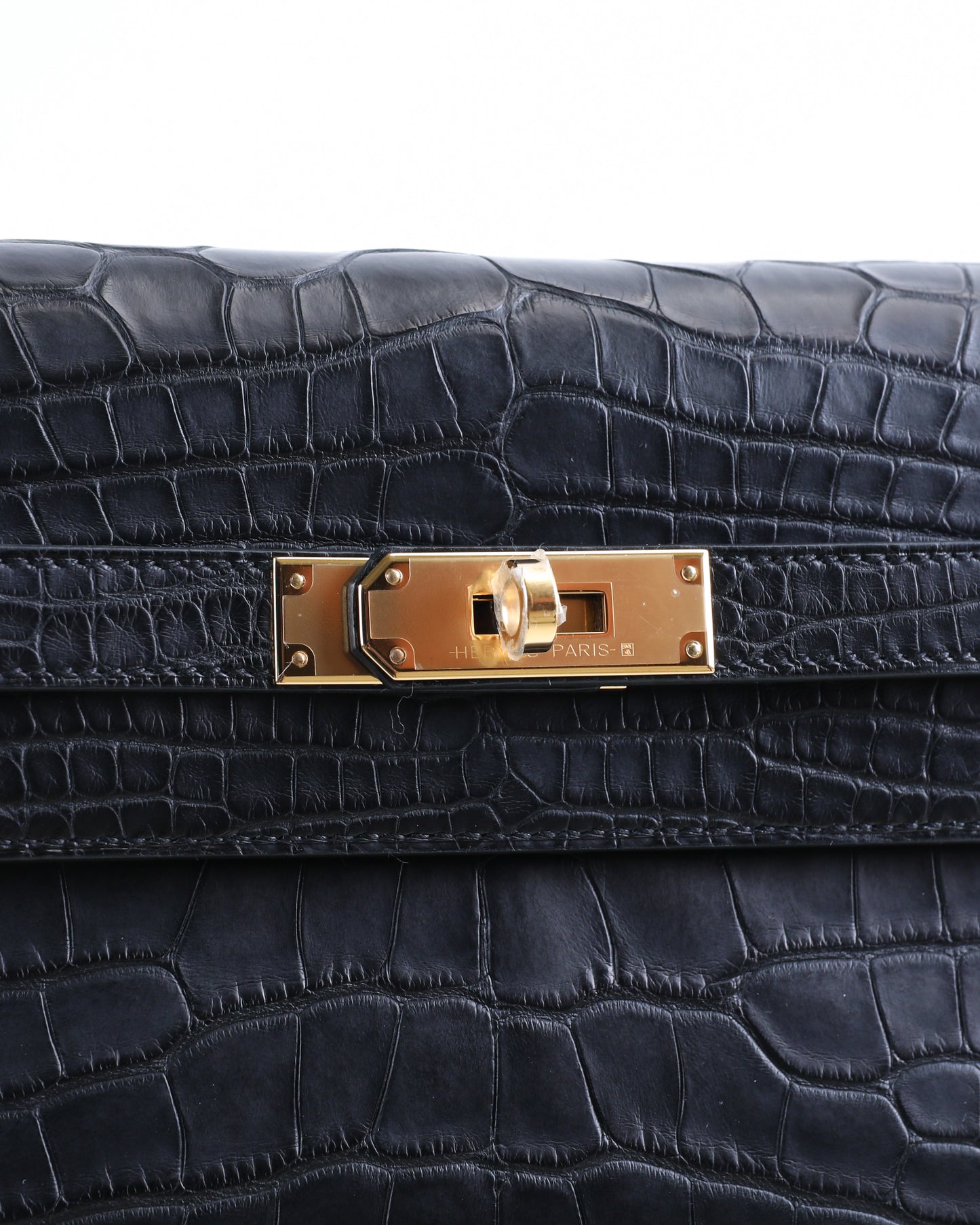 Kelly Depeches 25 Black Matte Alligator with Gold Hardware