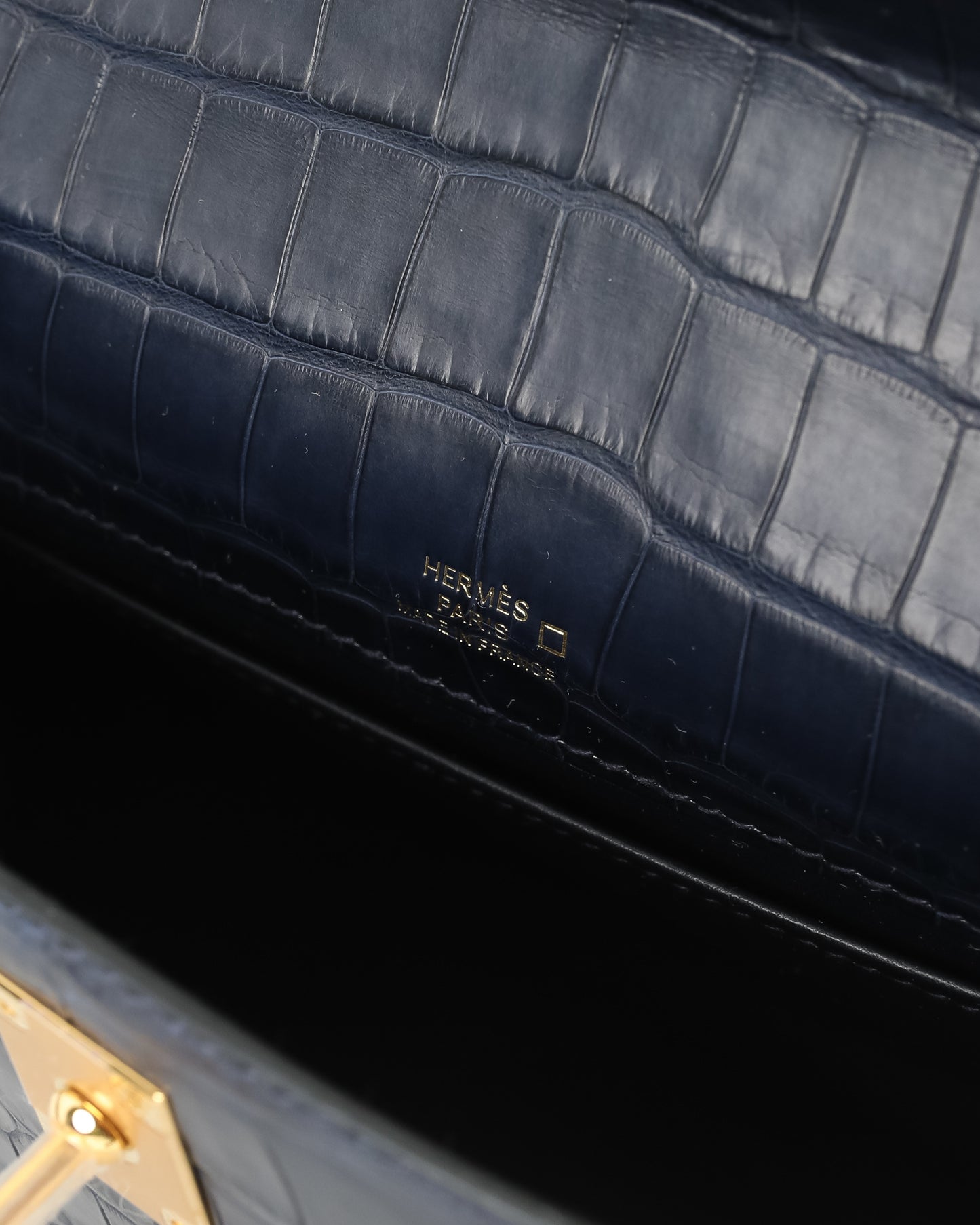 Kelly Pochette Bleu Nuit Alligator Mississippiensis with Gold Hardware