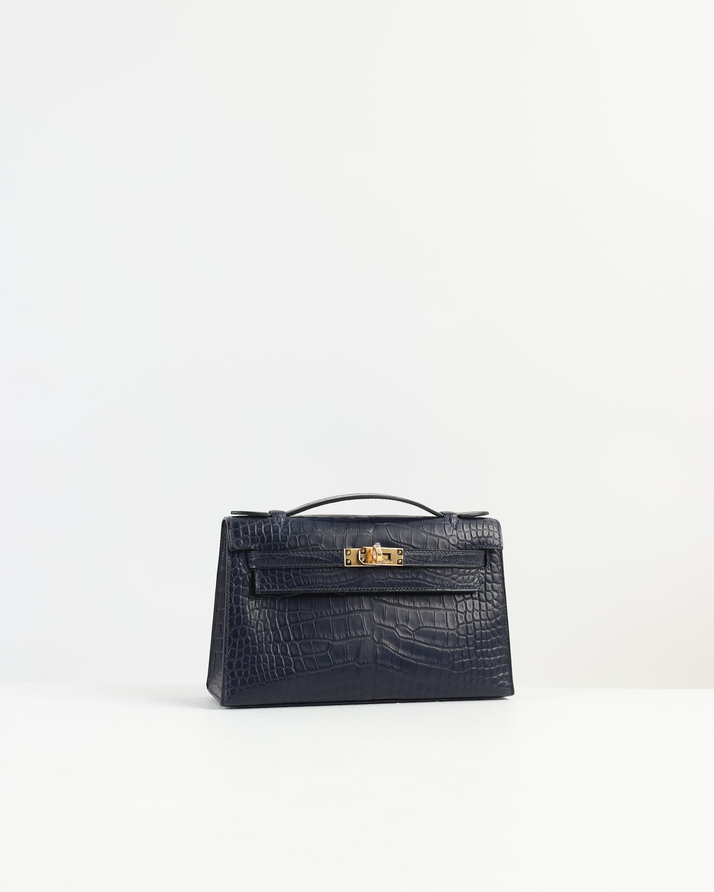 Kelly Pochette Bleu Nuit Alligator Mississippiensis with Gold Hardware