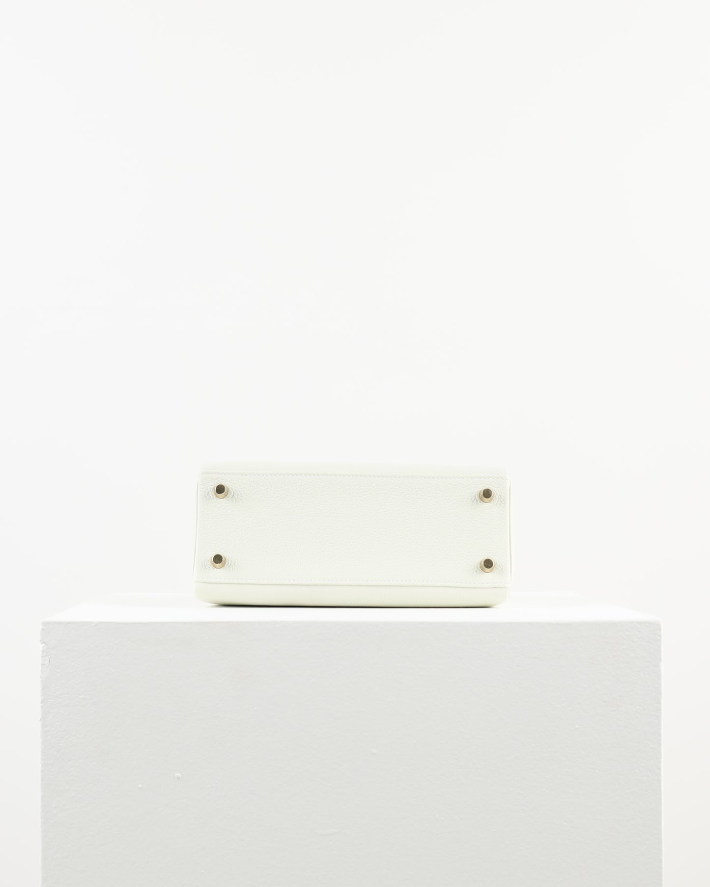 Kelly 25 Mushroom in Togo Leather with Gold Hardware