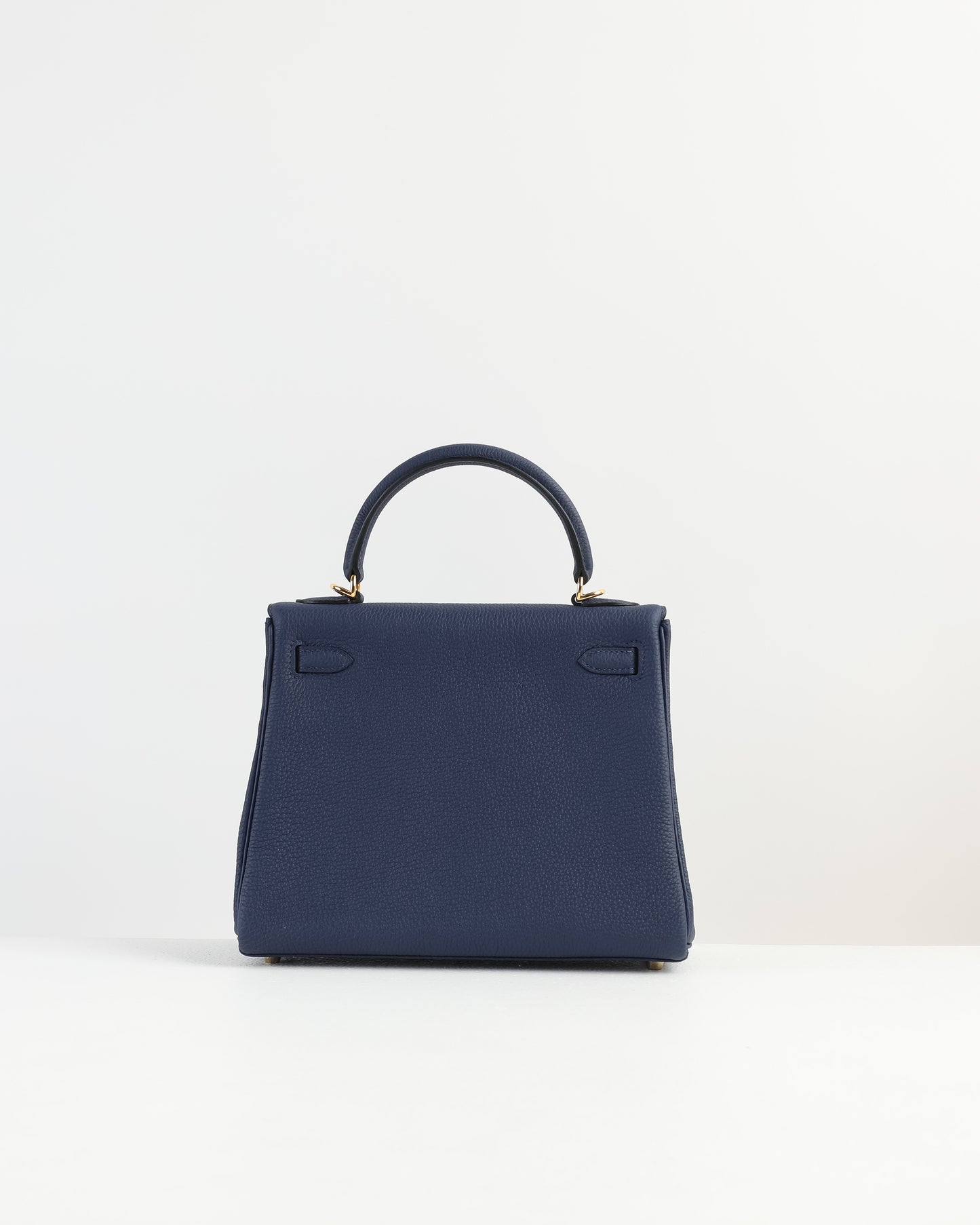 Kelly 25 Bleu Nuit in Togo Leather with Gold Hardware
