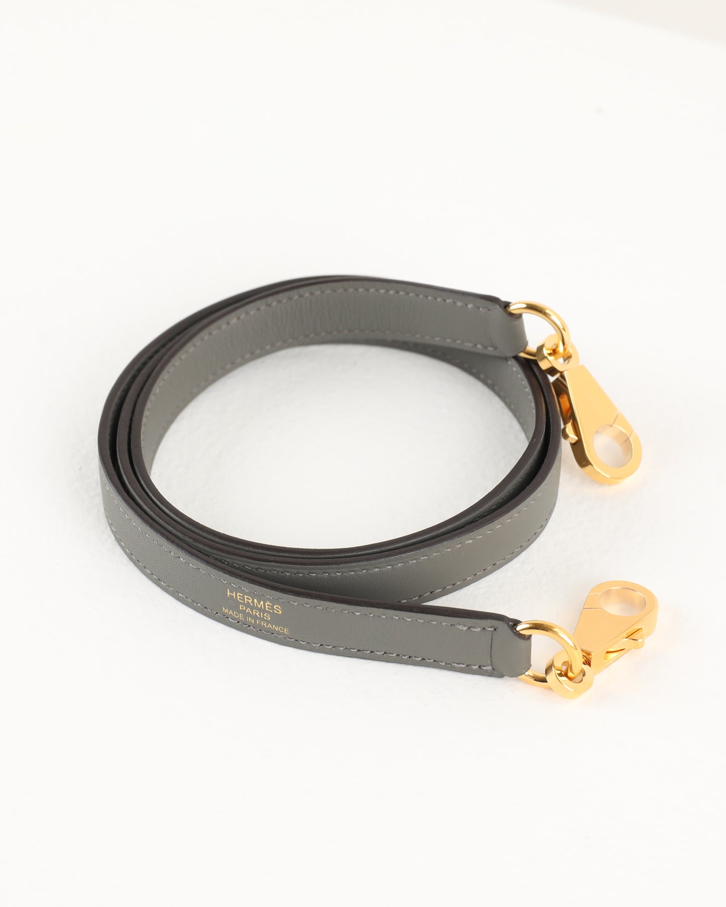 Kelly 25 Padded Etain with Gold Hardware