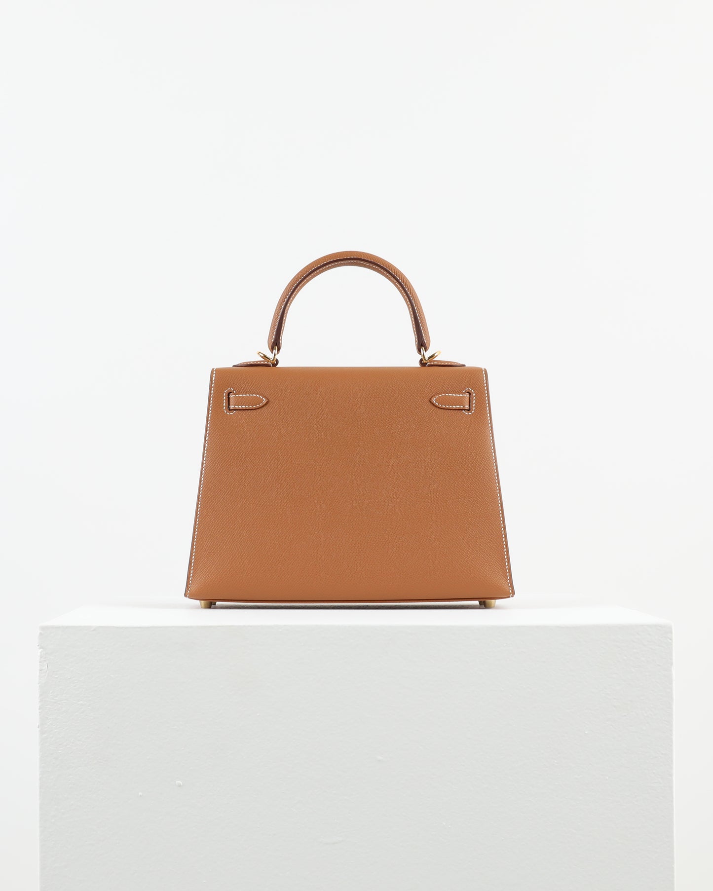 Kelly 25 Gold in Epsom Leather with Gold Hardware