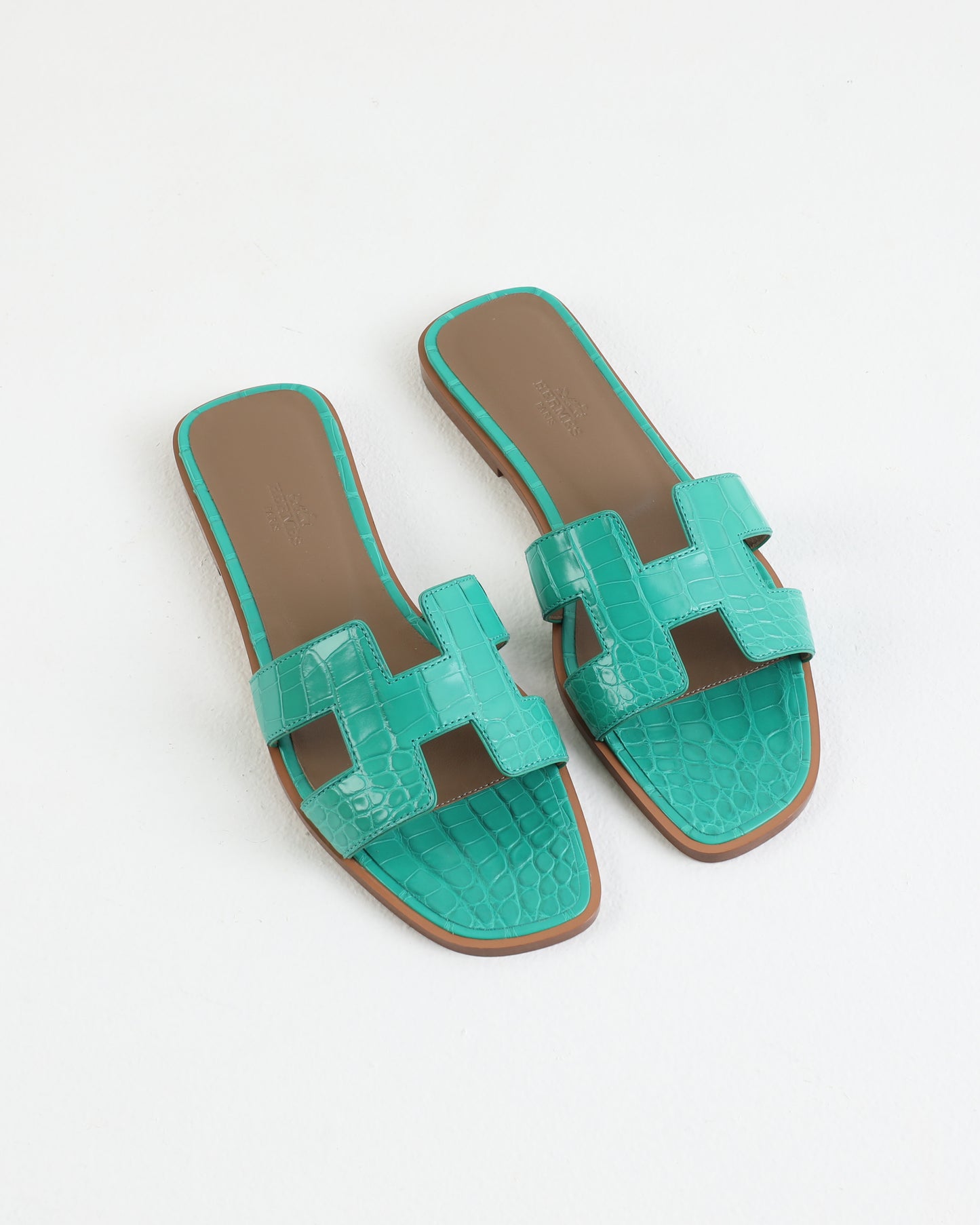 Oran Sandal in Vert Jade Alligator Leather