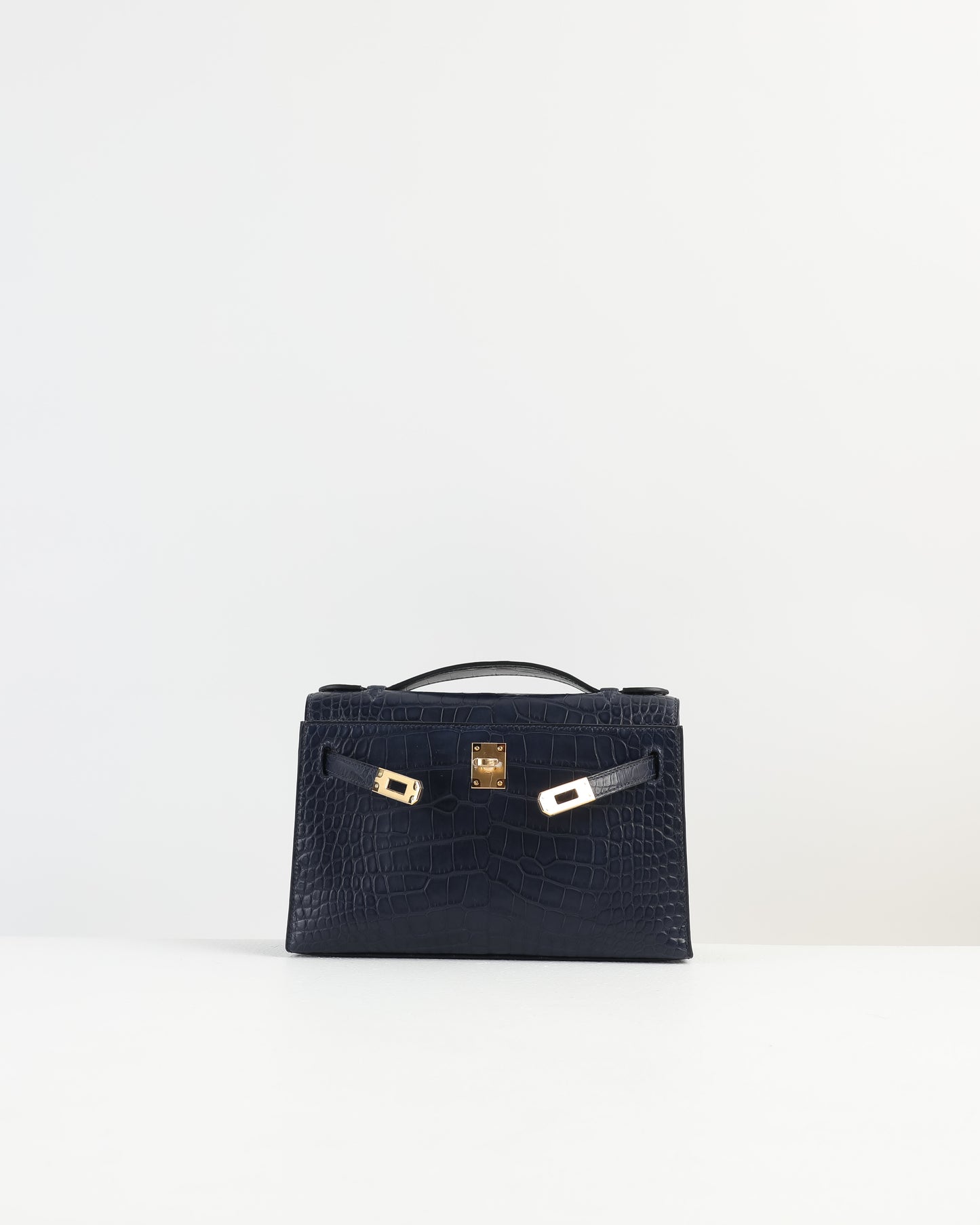 Kelly Pochette Bleu Nuit Alligator Mississippiensis with Gold Hardware