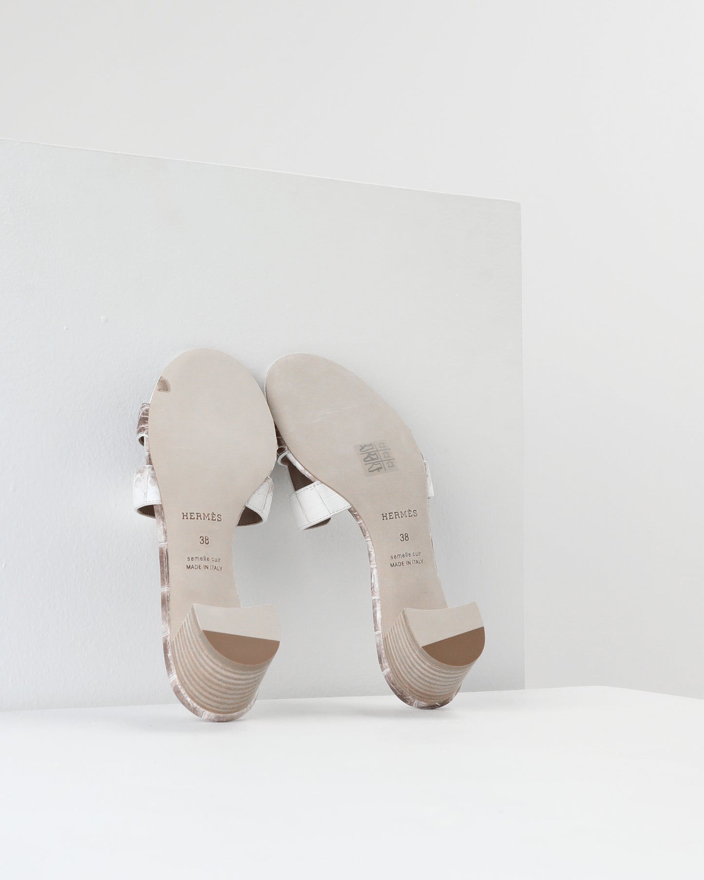 Oasis Sandal in Himalaya Crocodile