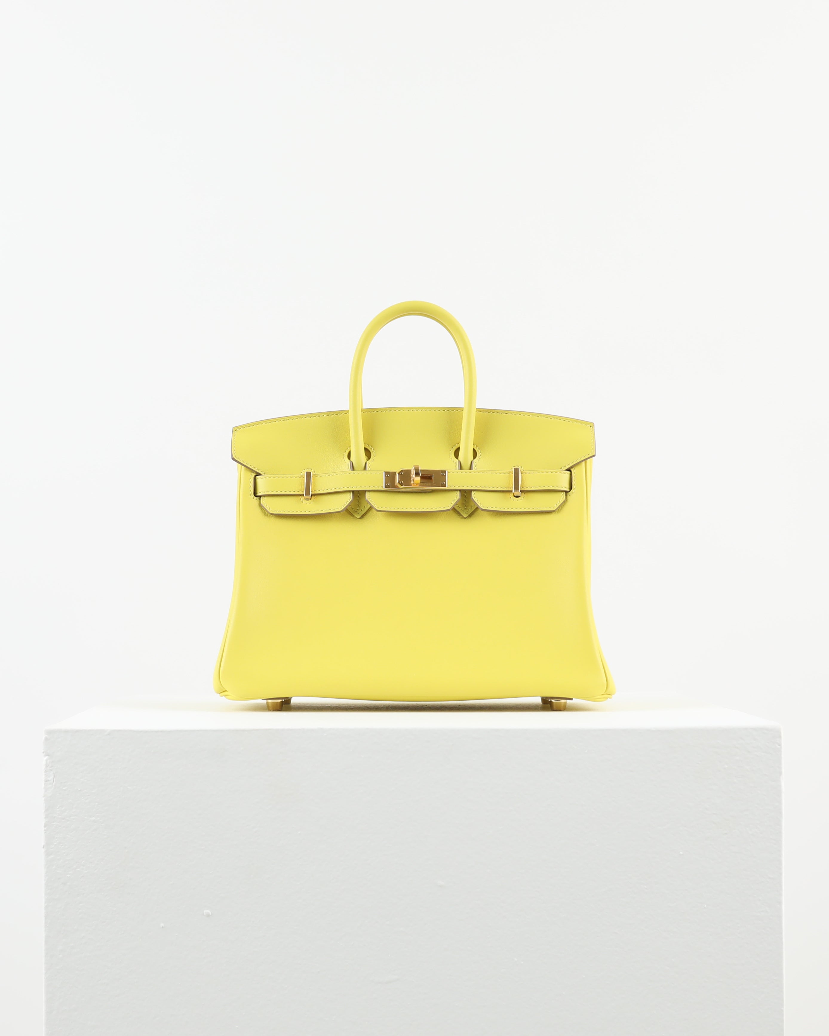 HERMÈS Birkin 25 handbag in Lime Swift leather with Palladium