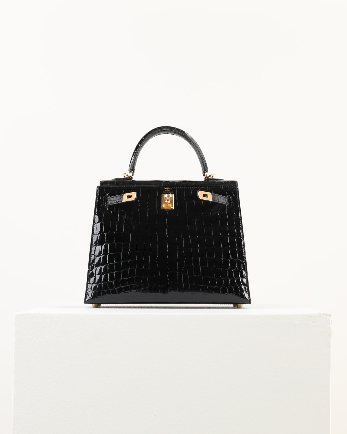 Kelly 25 Black Niloticus Crocodile with Gold Hardware