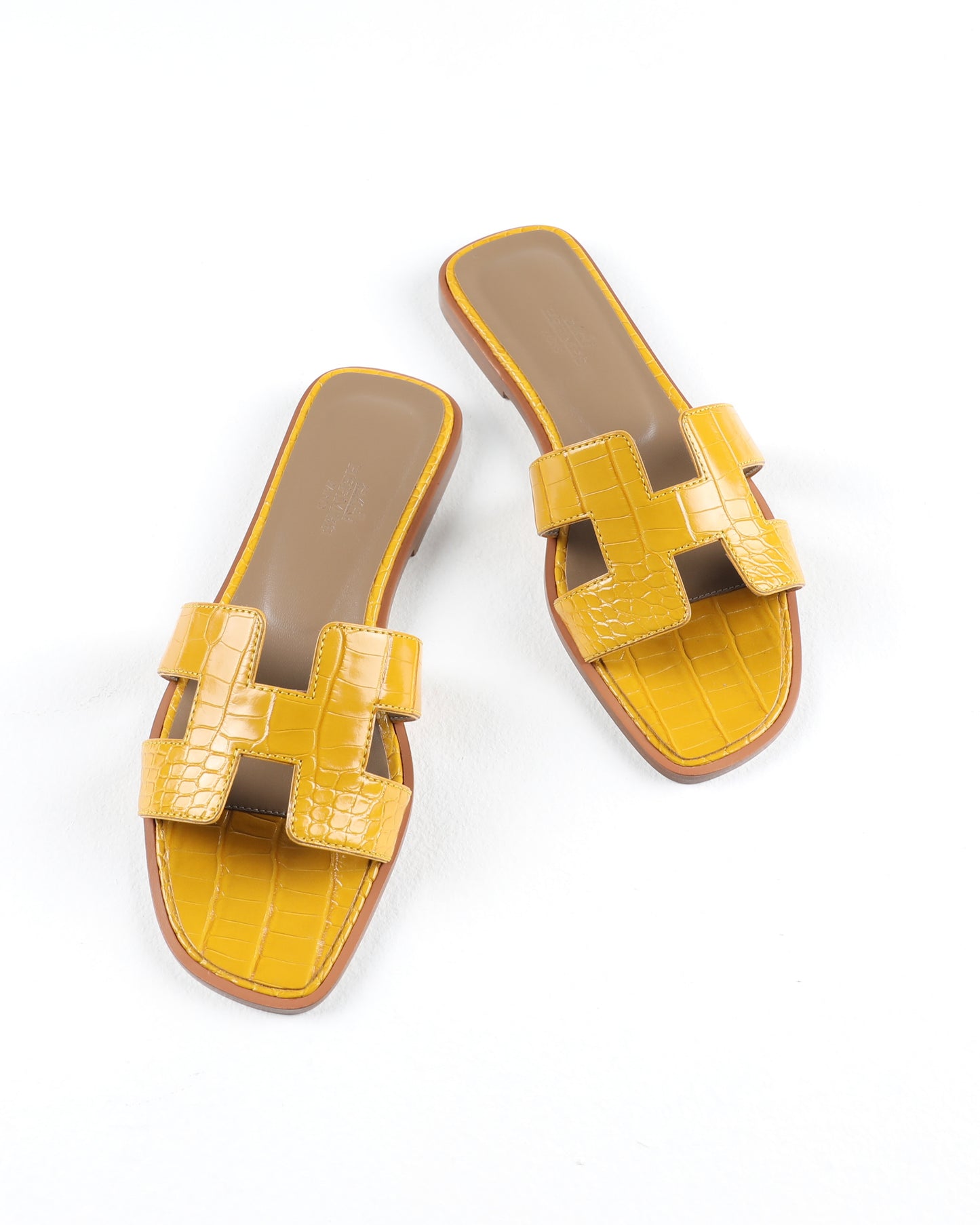 Oran Sandal in Jaune Amber Crocodile Leather