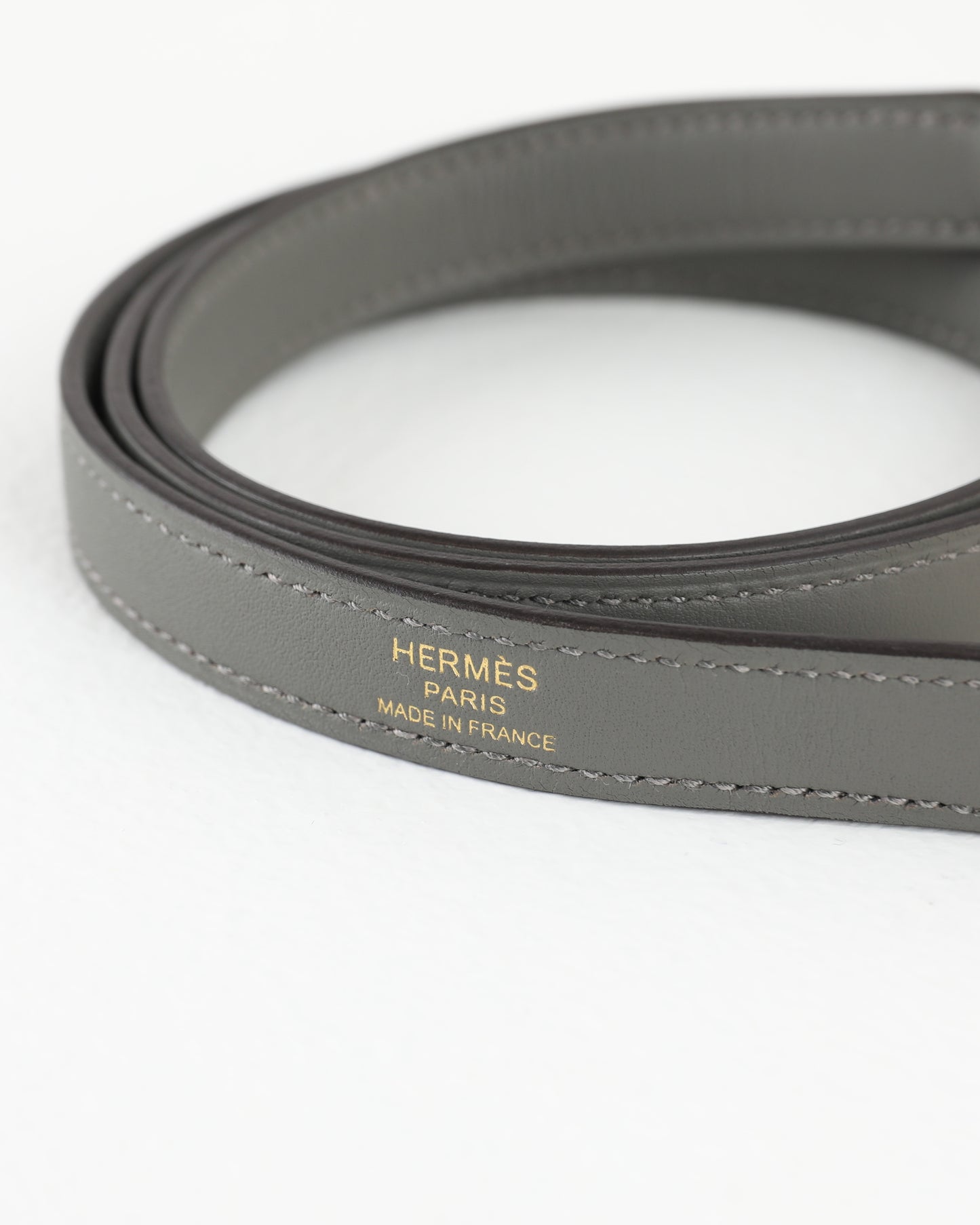 Kelly 25 Padded Etain with Gold Hardware