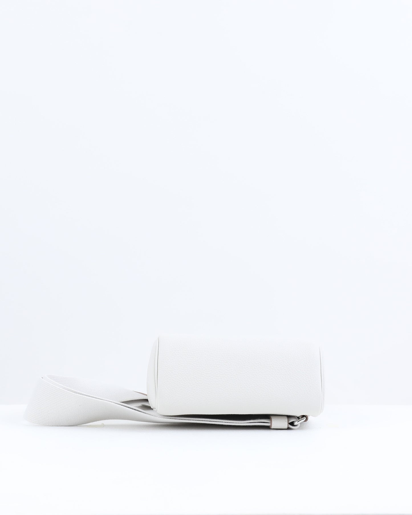 Hac a Dos PM Backpack Gris Perle in Togo Leather with Palladium Hardware
