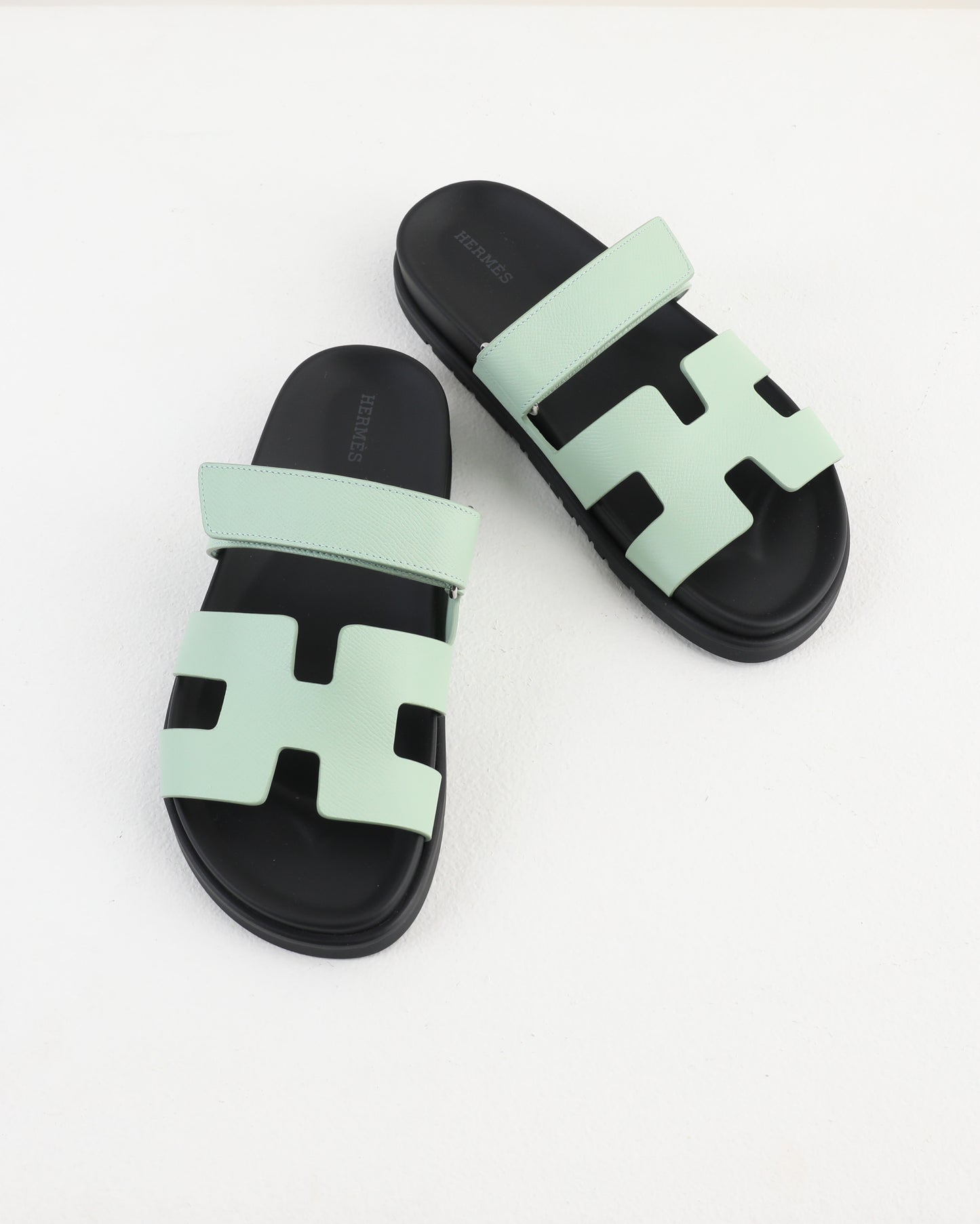 Chypre Sandal Femme in Vert Jade Epsom Leather