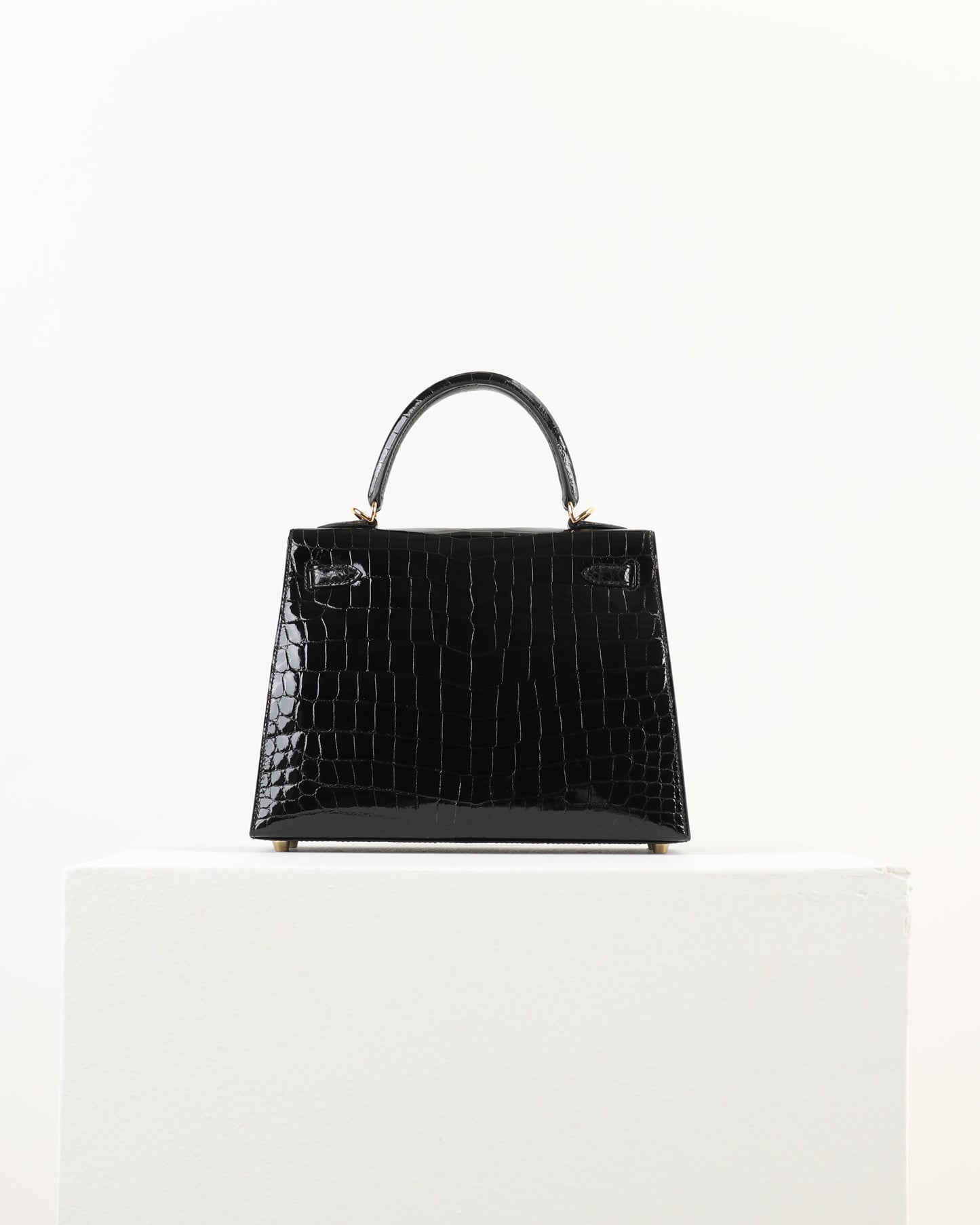Kelly 25 Black Niloticus Crocodile with Gold Hardware