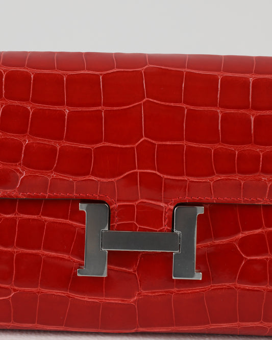Constance To Go Wallet Rouge De Couer Alligator with Palladium Hardware