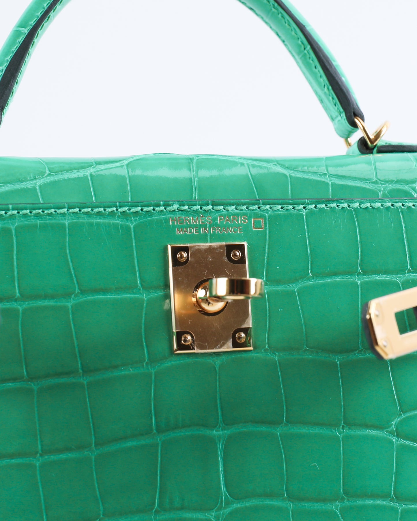 Kelly 20 Vert Jade Sellier Alligator with Gold Hardware