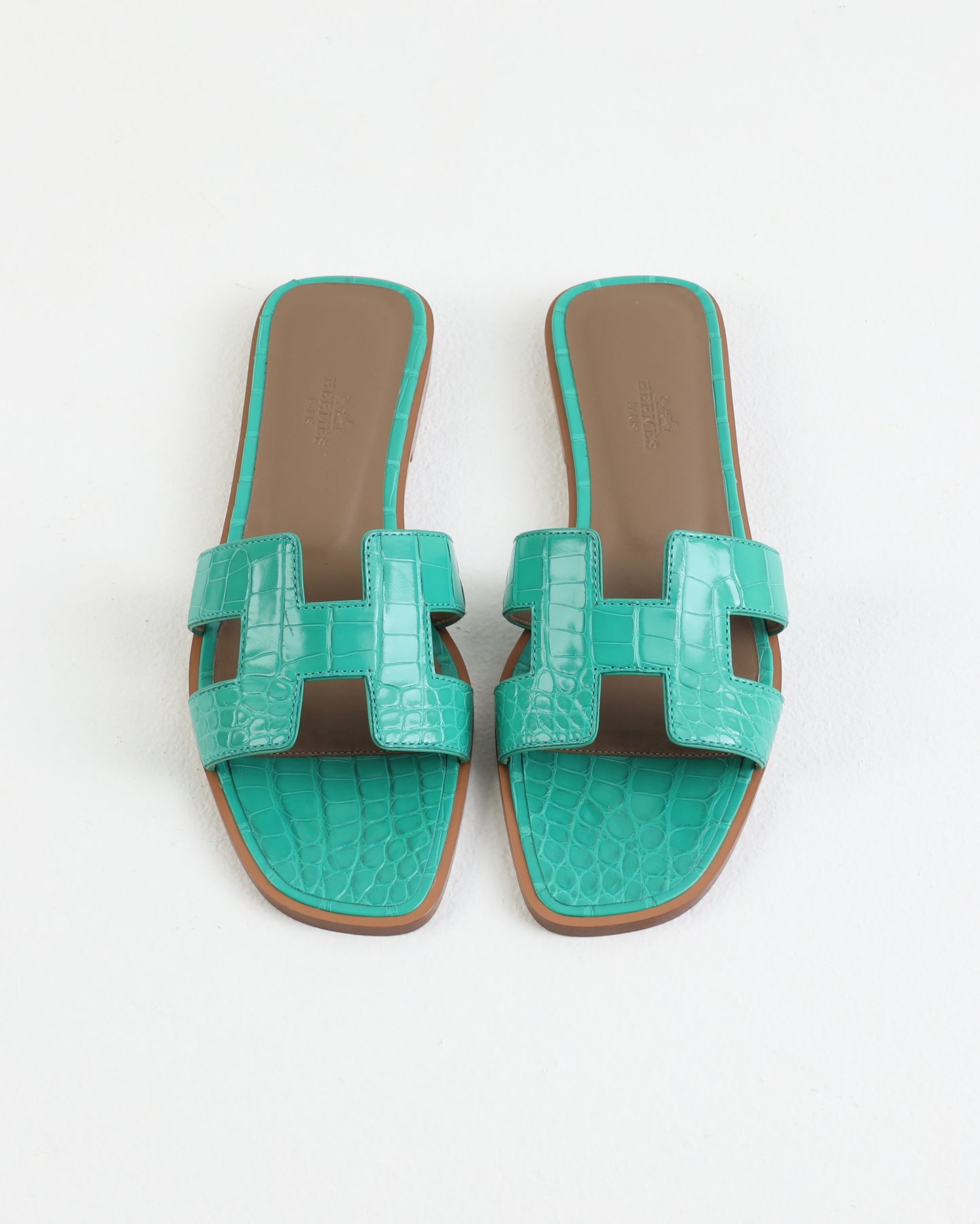 Oran Sandal in Vert Jade Alligator Leather