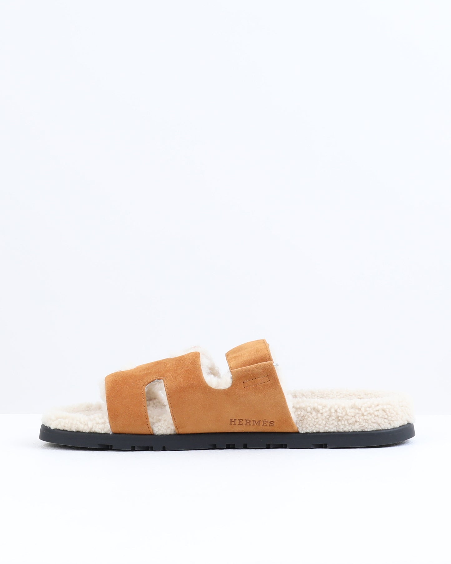Chypre Sandal Homme in Beige/Naturel Suede Shearling